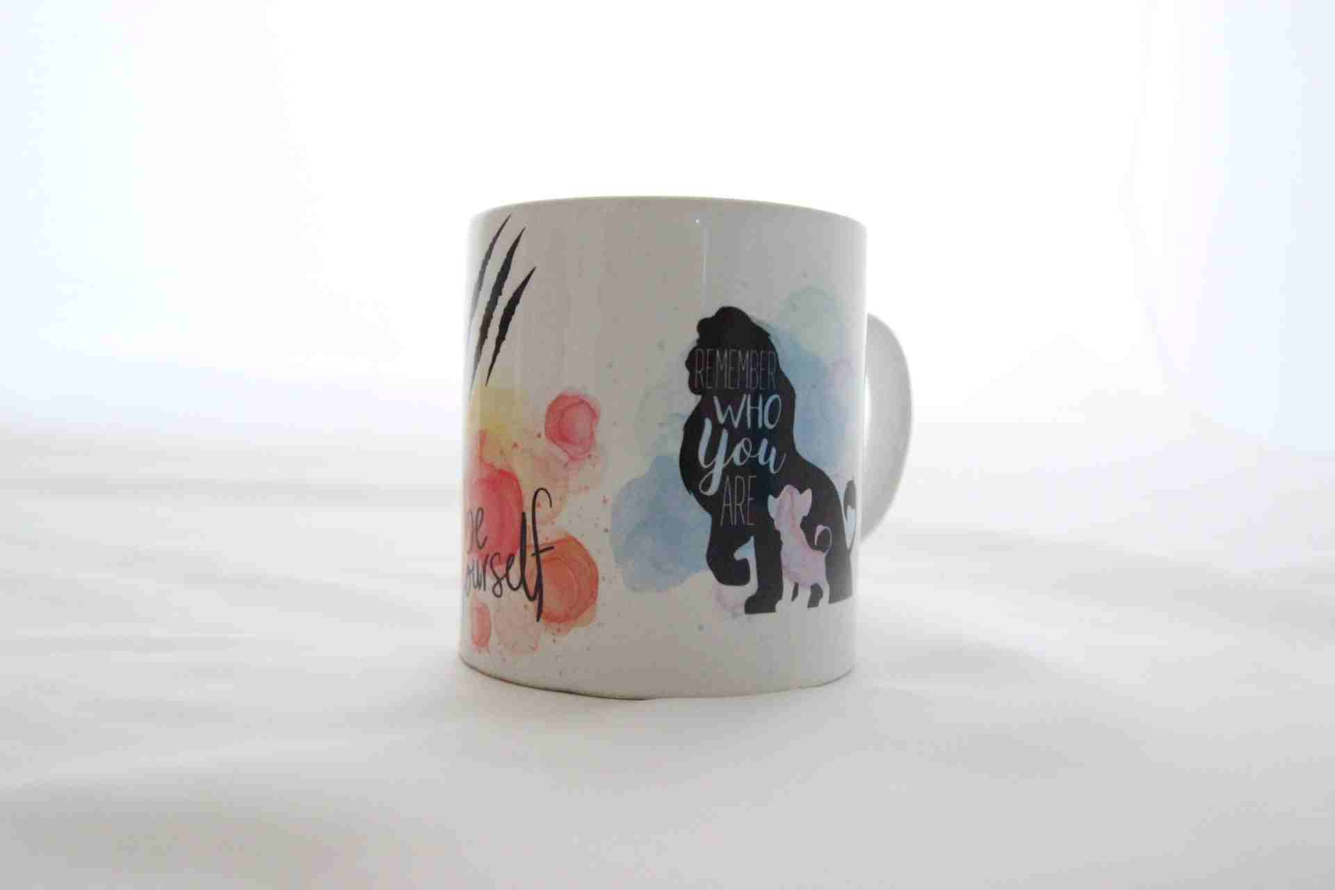 İhtiyaçavm Be Yourself Temalı Hediye Seti - Termos Ve Kupa Bardak Hediye Kutusu