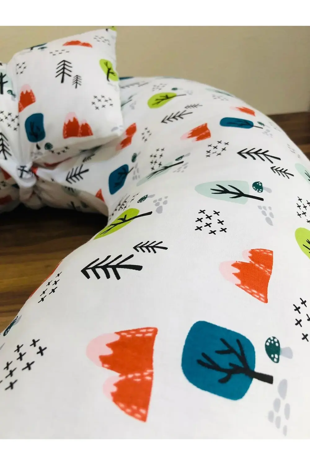 Bebek emzirme yastığı, minderi