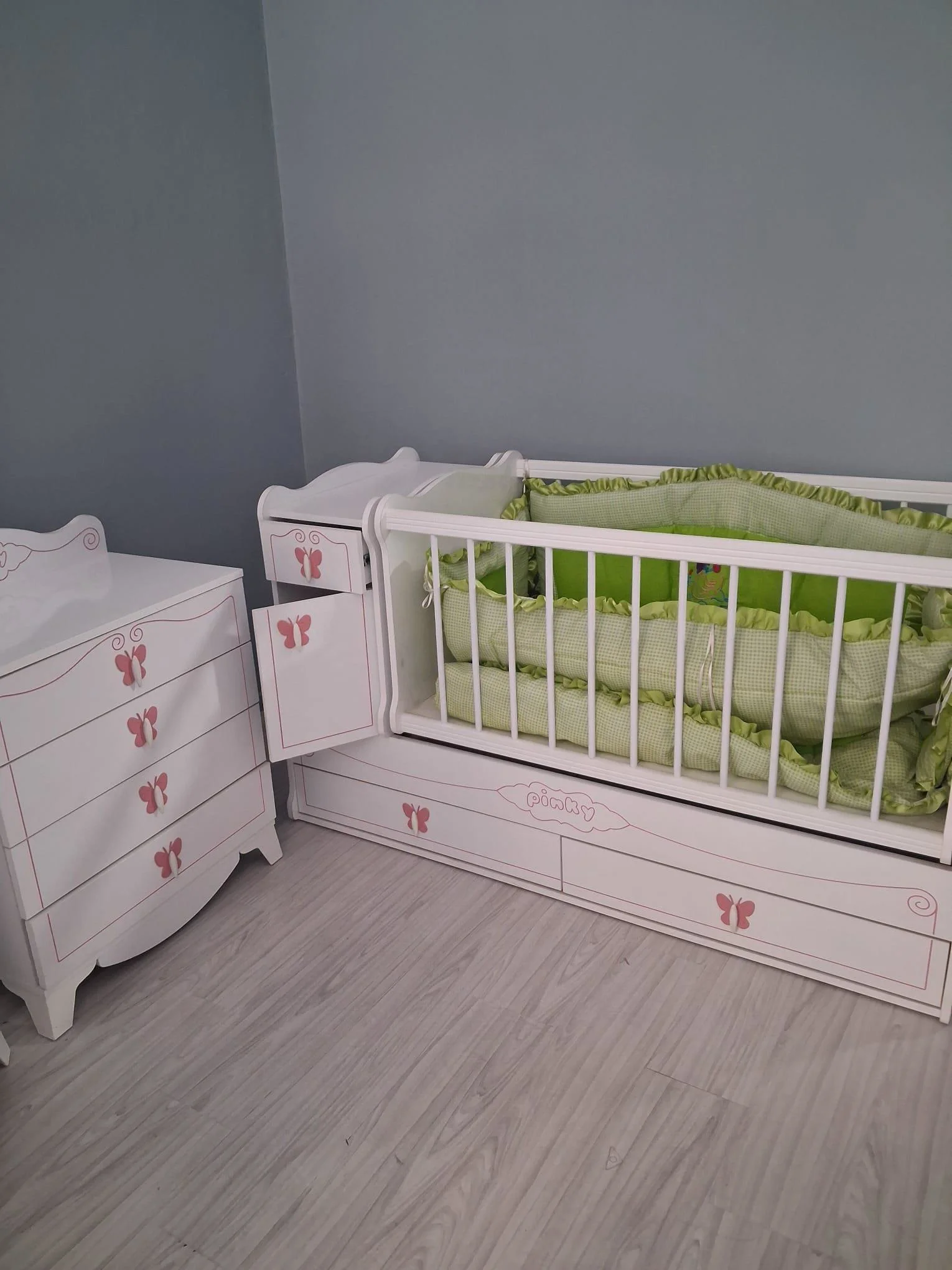 Bebek Odası 90654 Pink Takım Dolap Uzamalı Beşik Şifonyer Demonte Ürün Fiyatı, Yorumları ve Özellikleri