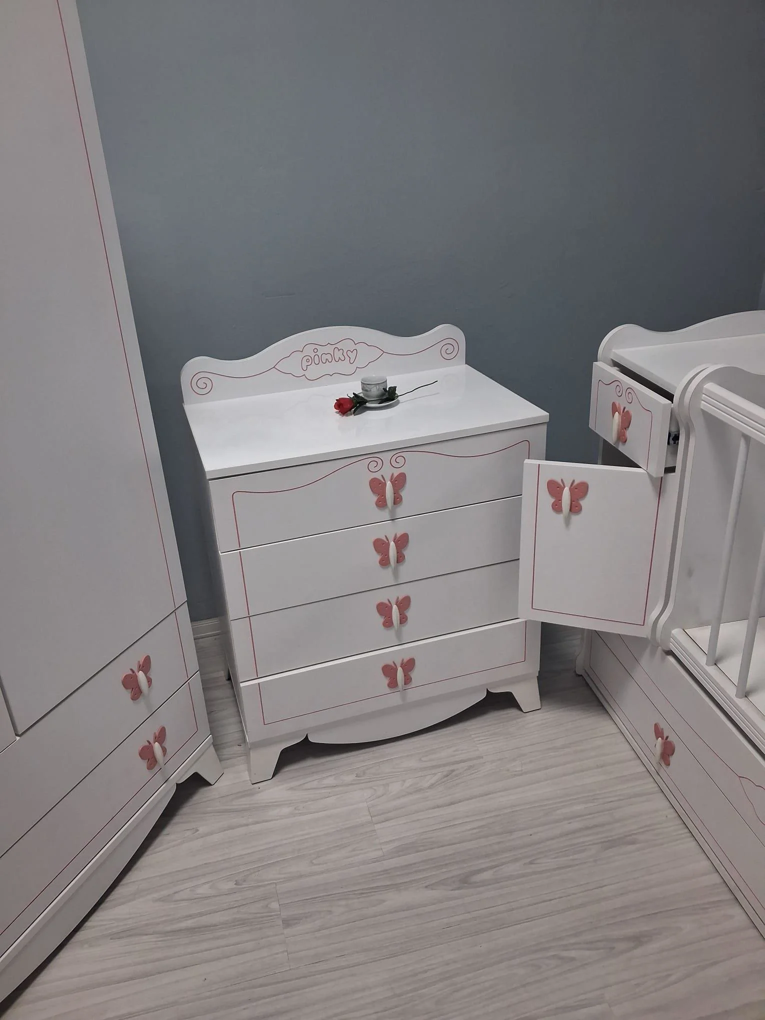 Bebek Odası 90654 Pink Takım Dolap Uzamalı Beşik Şifonyer Demonte Ürün Fiyatı, Yorumları ve Özellikleri
