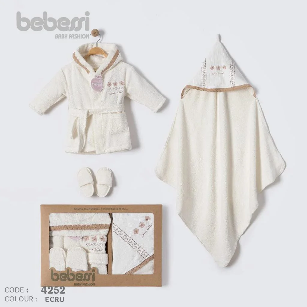 Bebessi %100 Pamuk Otantik Desenli Bornoz Set Ekru BBS.4252.EKR Bebessi %100 Pamuk Otantik Desenli Bornoz Set Ekru BBS.4252.EKR