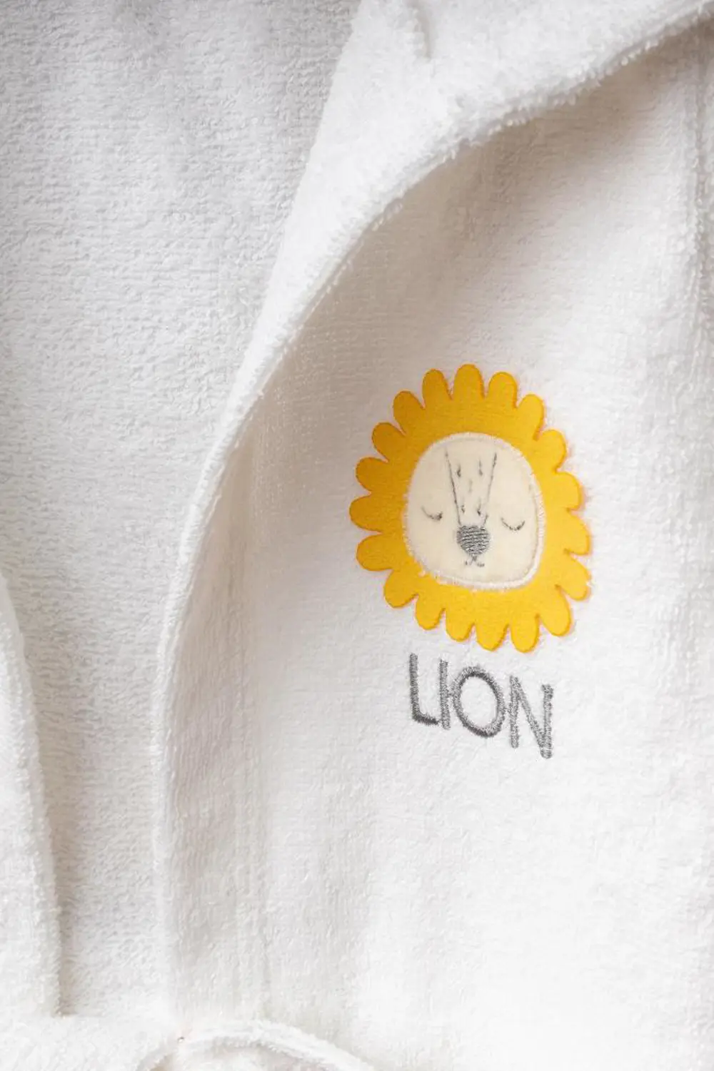 Bebitof %100 Pamuk Aslan Figürlü Bornoz Seti Sarı BBTF.SR.30024