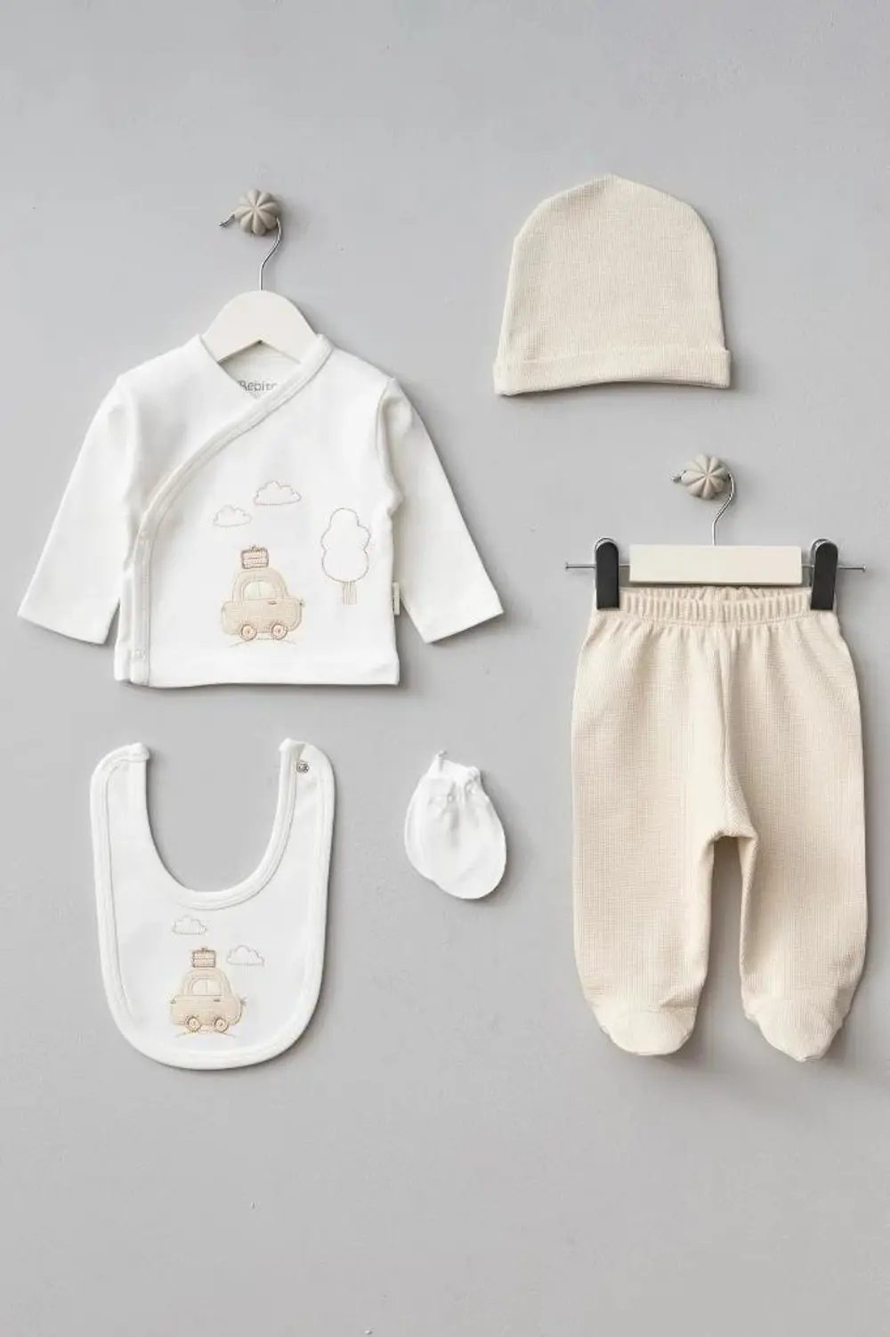 Bebitof %100 Pamuk Bulutlu Araba Desenli 5 Parça Yenidoğan Hastan Bebitof %100 Pamuk Bulutlu Araba Desenli 5 Parça Yenidoğan Hastan