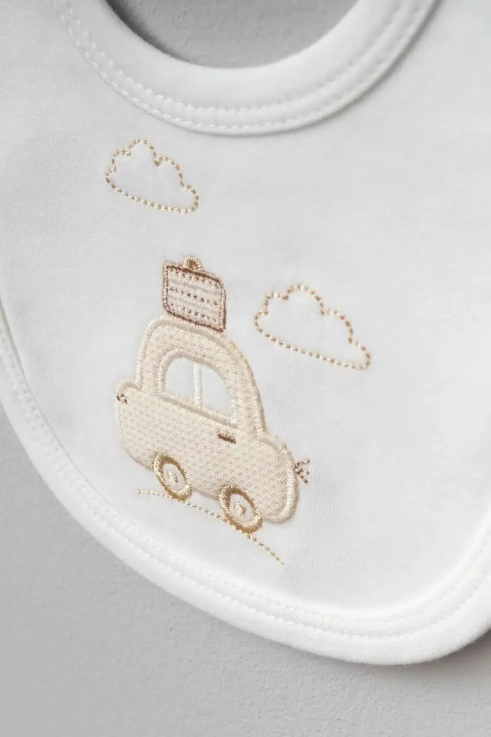 Bebitof %100 Pamuk Bulutlu Araba Desenli 5 Parça Yenidoğan Hastan Bebitof %100 Pamuk Bulutlu Araba Desenli 5 Parça Yenidoğan Hastan