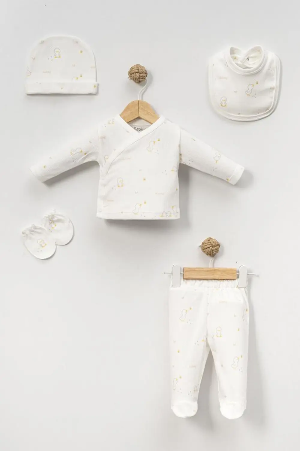 Bebitof %100 Pamuk Civciv Desenli 5 Parça Yenidoğan Hastane Çıkış