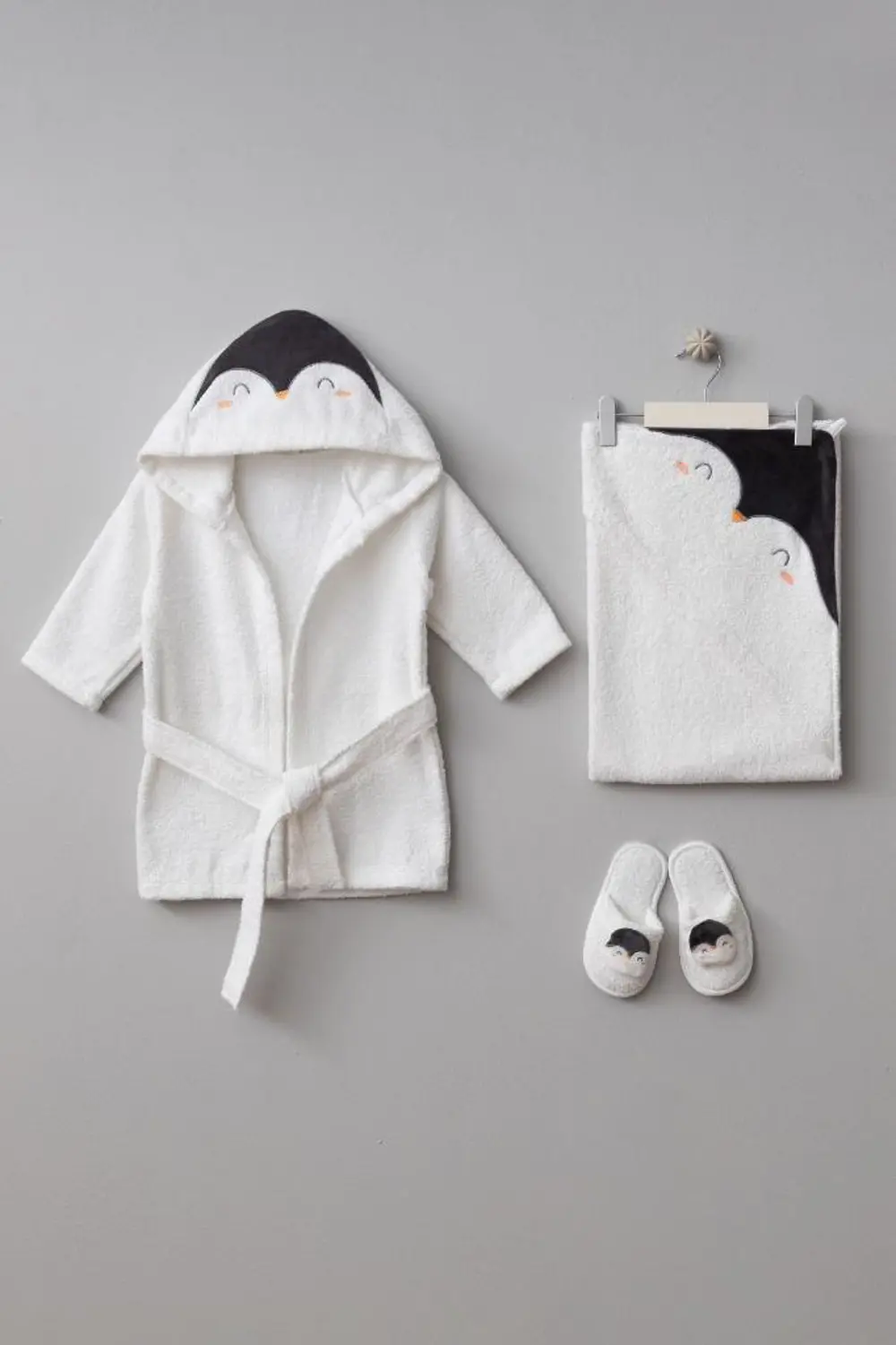 Bebitof %100 Pamuk Penguen Desenli Bebek Bornoz Seti BBTF.BYZ.300