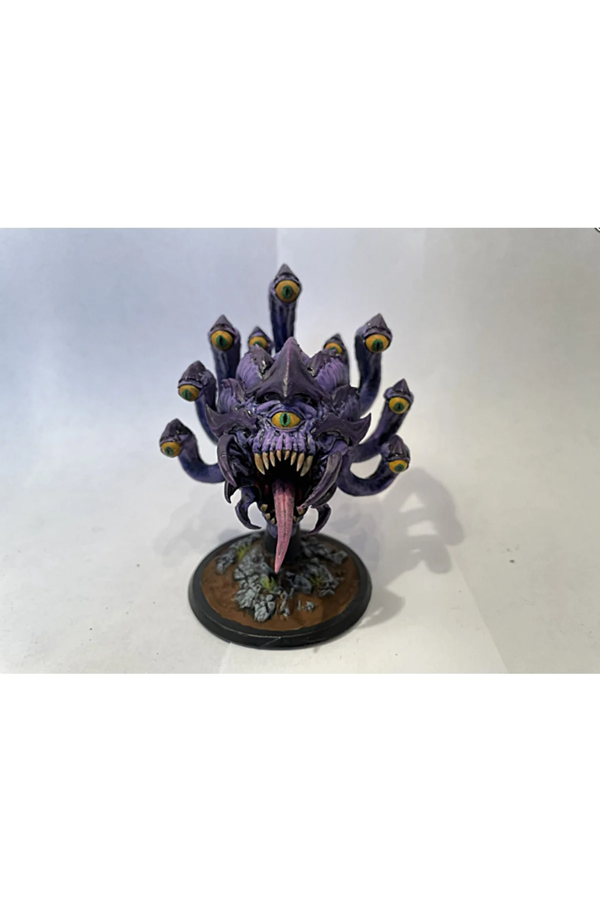 Beholder Boyalı Figür 20 cm