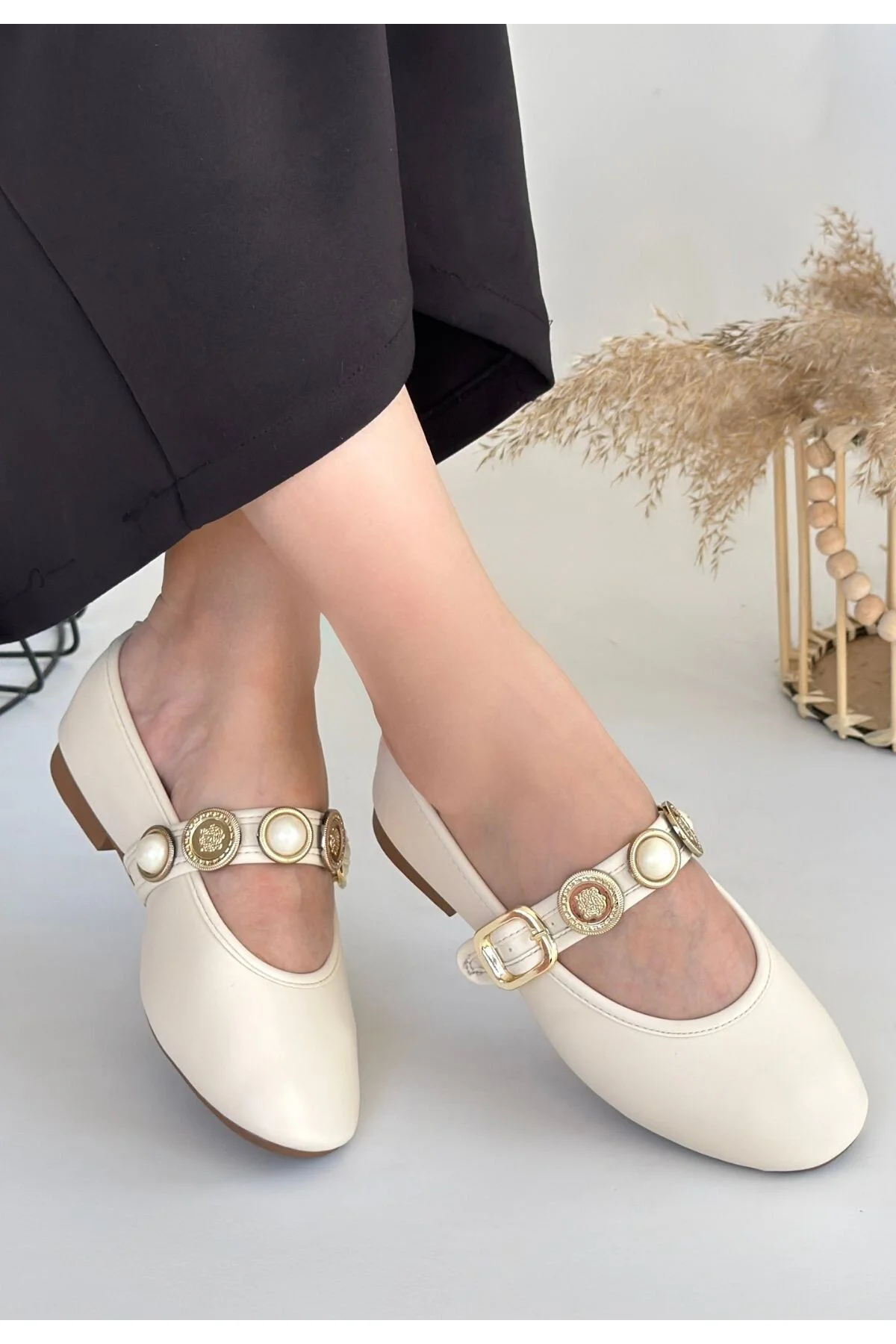 Bej Cilt Babet Ayakkabı Bej Cilt Babet Ayakkabı