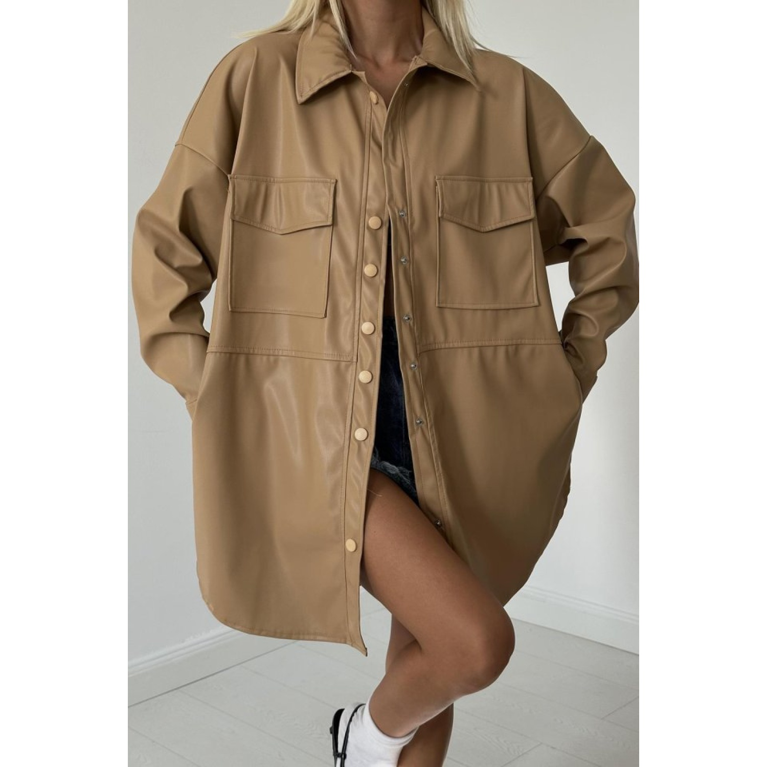 Bej Çıtçıt Kapama Cepli Deri Ceket