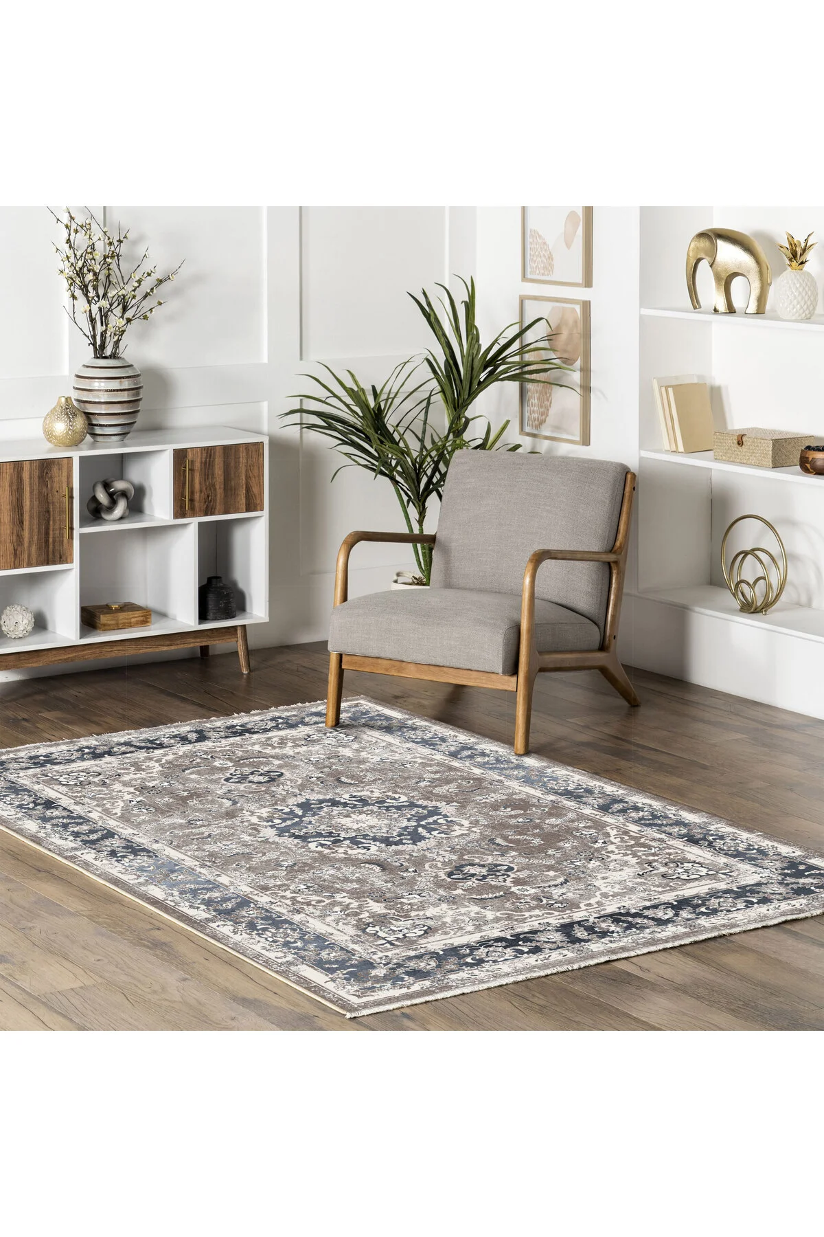 Bej Füme Klasik Desenli Vintage Şönil Halı Kilim Yolluk Kaymaz Yı