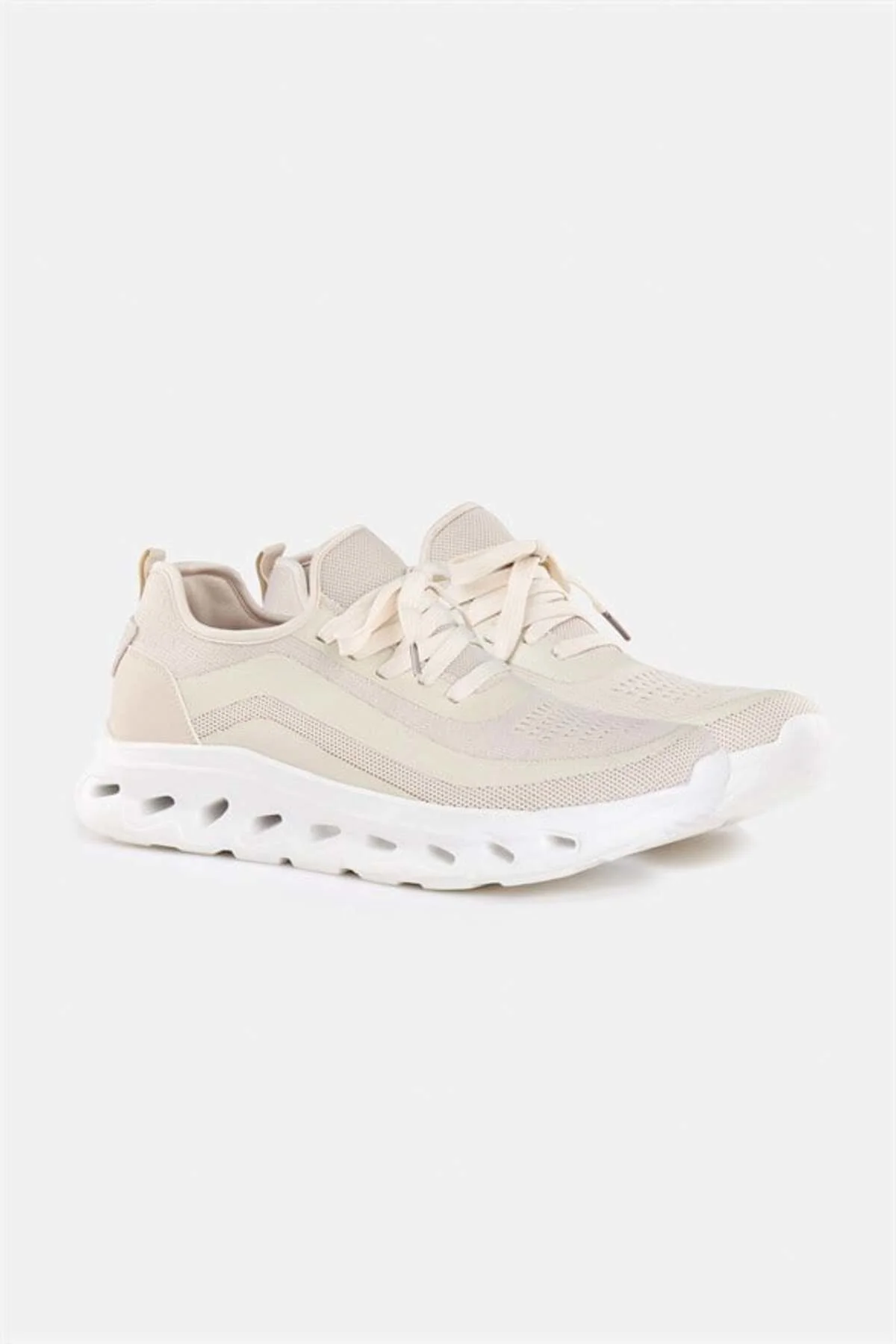 Bej Sneakers Fiyatı, Yorumları ve Özellikleri