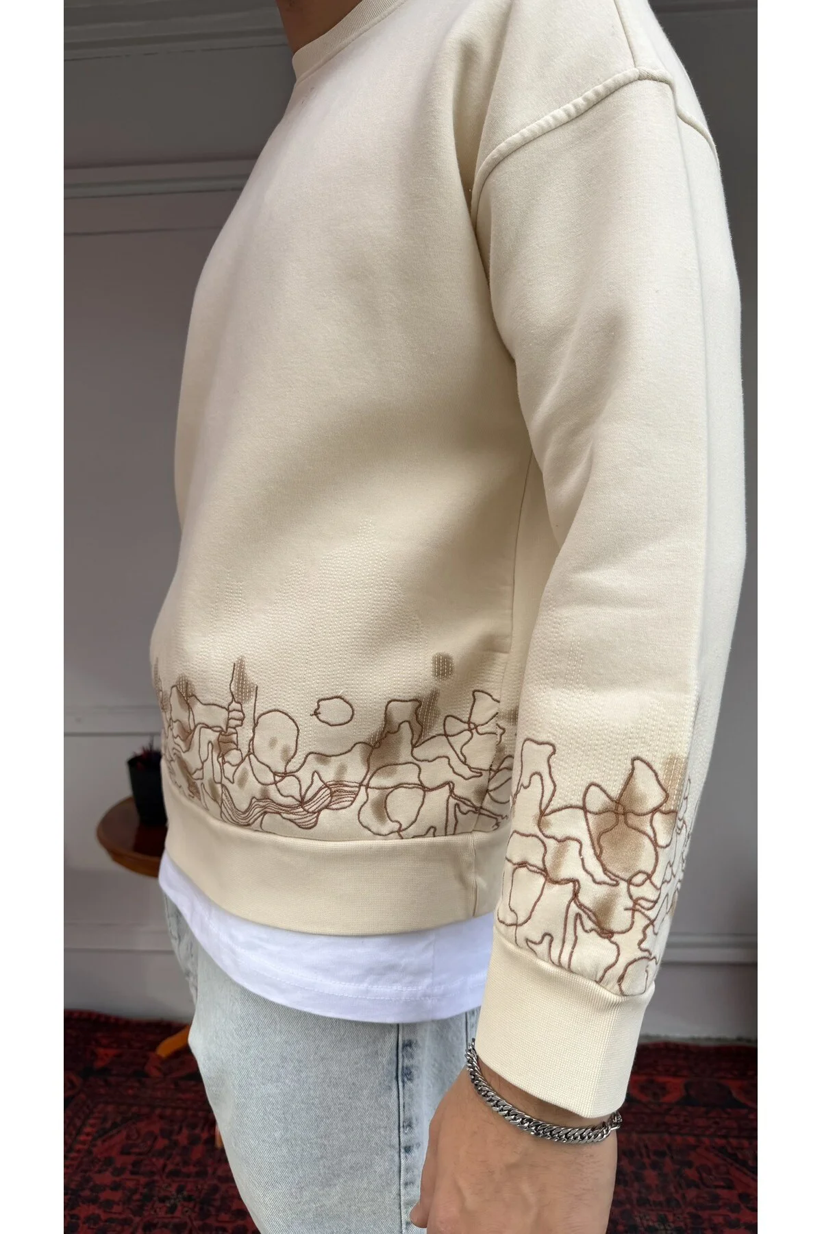 Bel-Bilek Nakış Detaylı Oversize Sweat