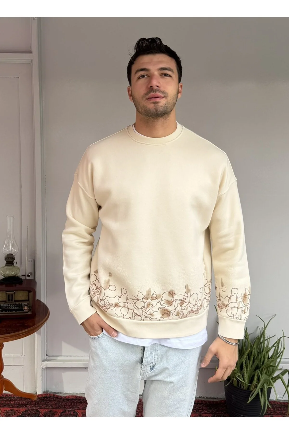 Bel-Bilek Nakış Detaylı Oversize Sweat