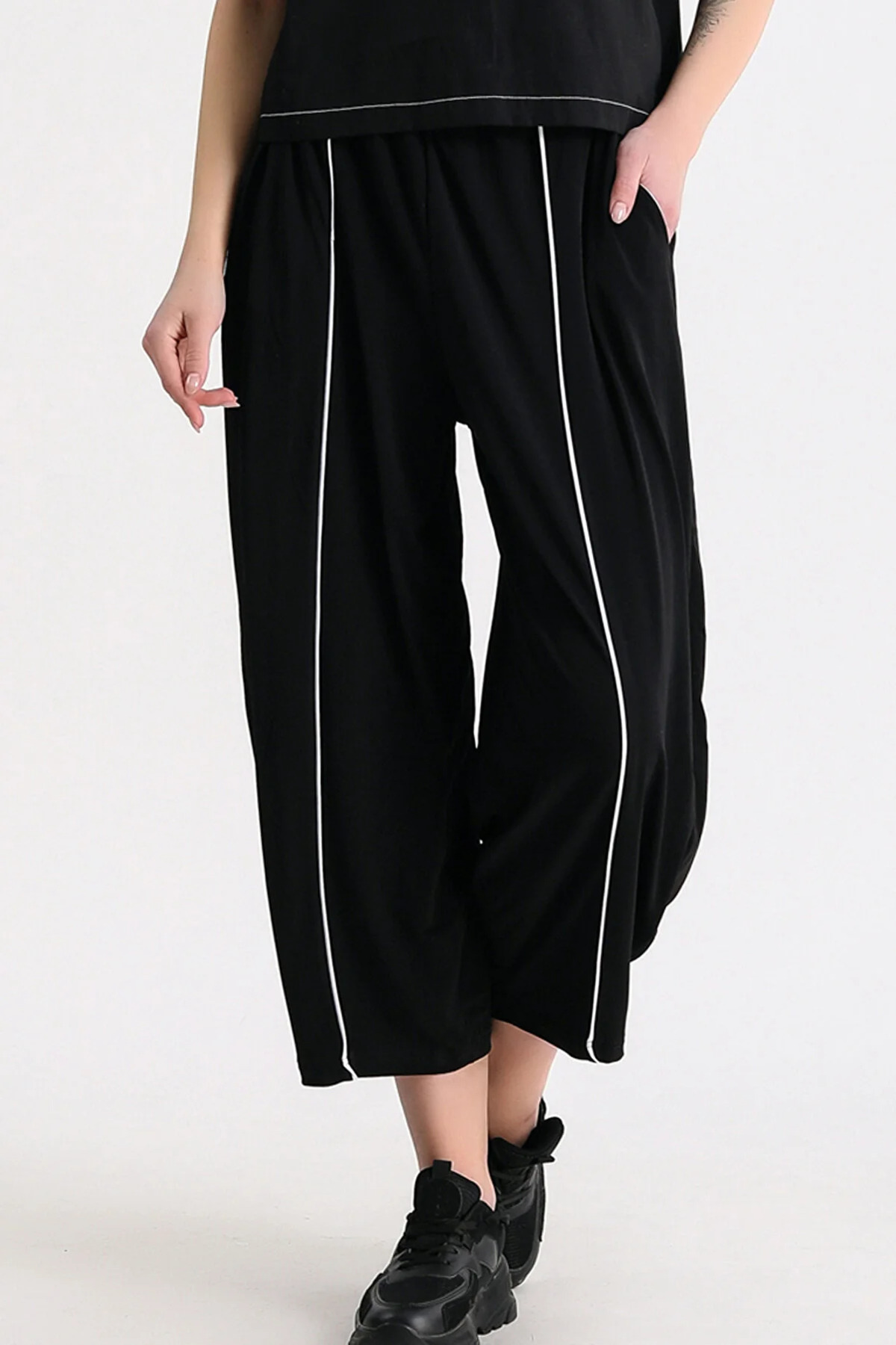 Dreamlike Beli Lastikli Önü Beyaz Biyeli Çift Cepli Dökümlü Soft Yumuşak Do