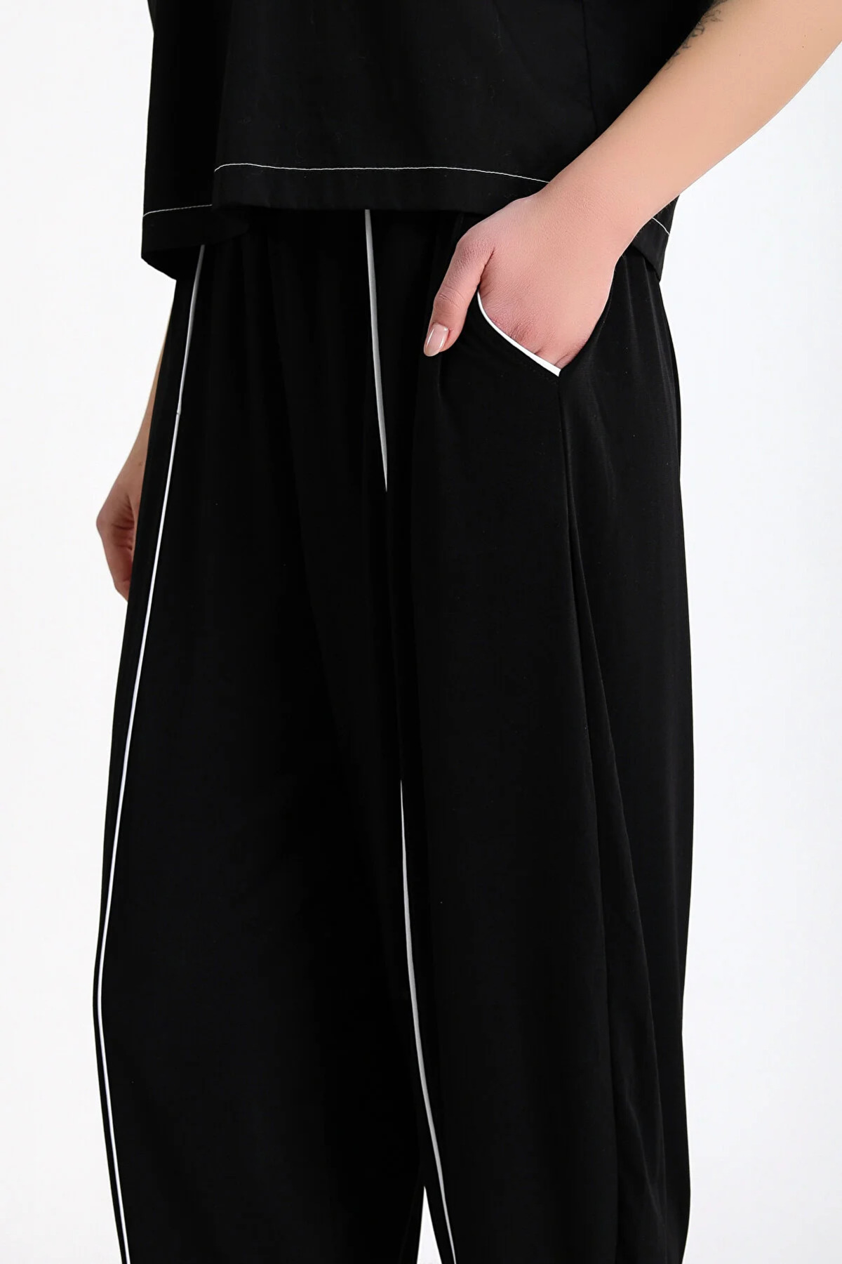 Dreamlike Beli Lastikli Önü Beyaz Biyeli Çift Cepli Dökümlü Soft Yumuşak Do