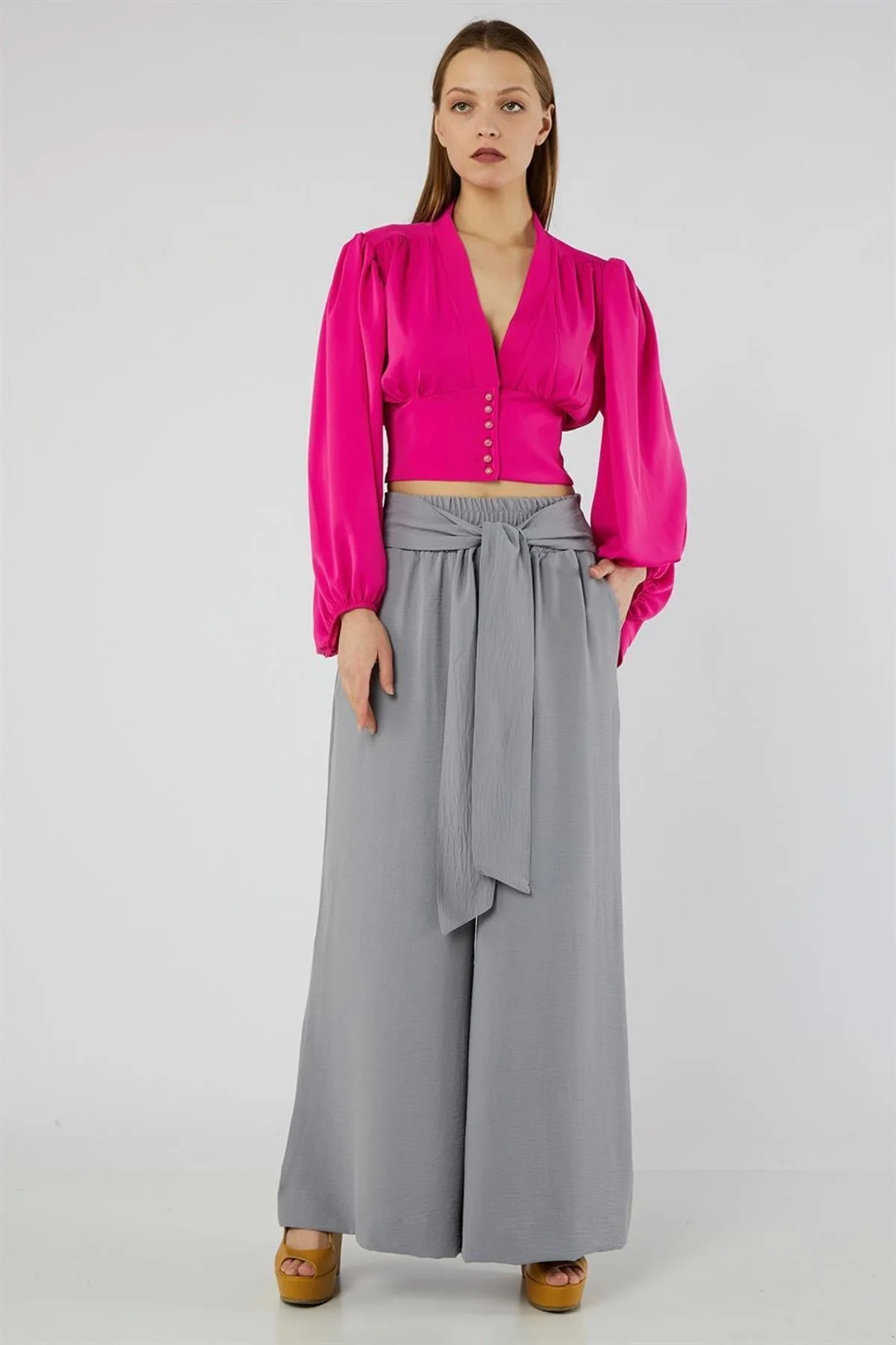 Beli Lastikli Sabit Kuşaklı Normal Bel Cepli Geniş Paça Rahat Kal