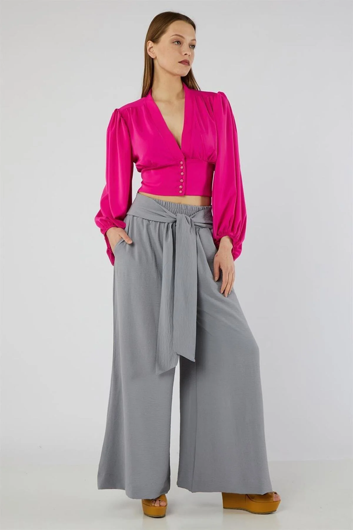 Beli Lastikli Sabit Kuşaklı Normal Bel Cepli Geniş Paça Rahat Kal