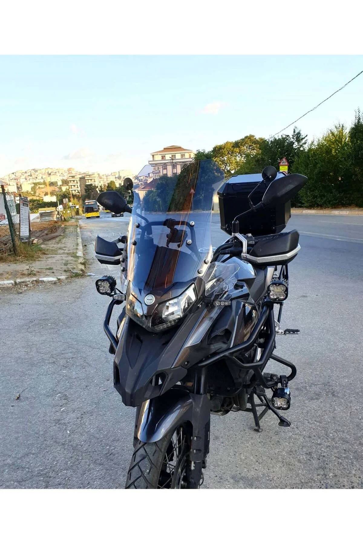 Benelli TRK 502 Ön Cam 2017-2026 Model 54cm Füme Renkli 4mm