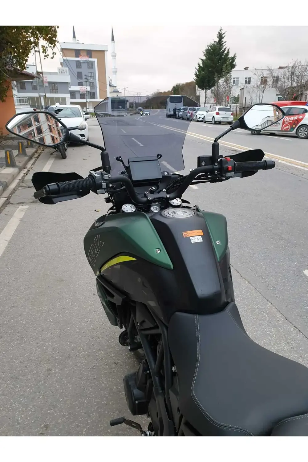 Benelli TRK 702 X Ön Cam 2024 Model 51cm Açıkfüme Renkli 4mm 4mm