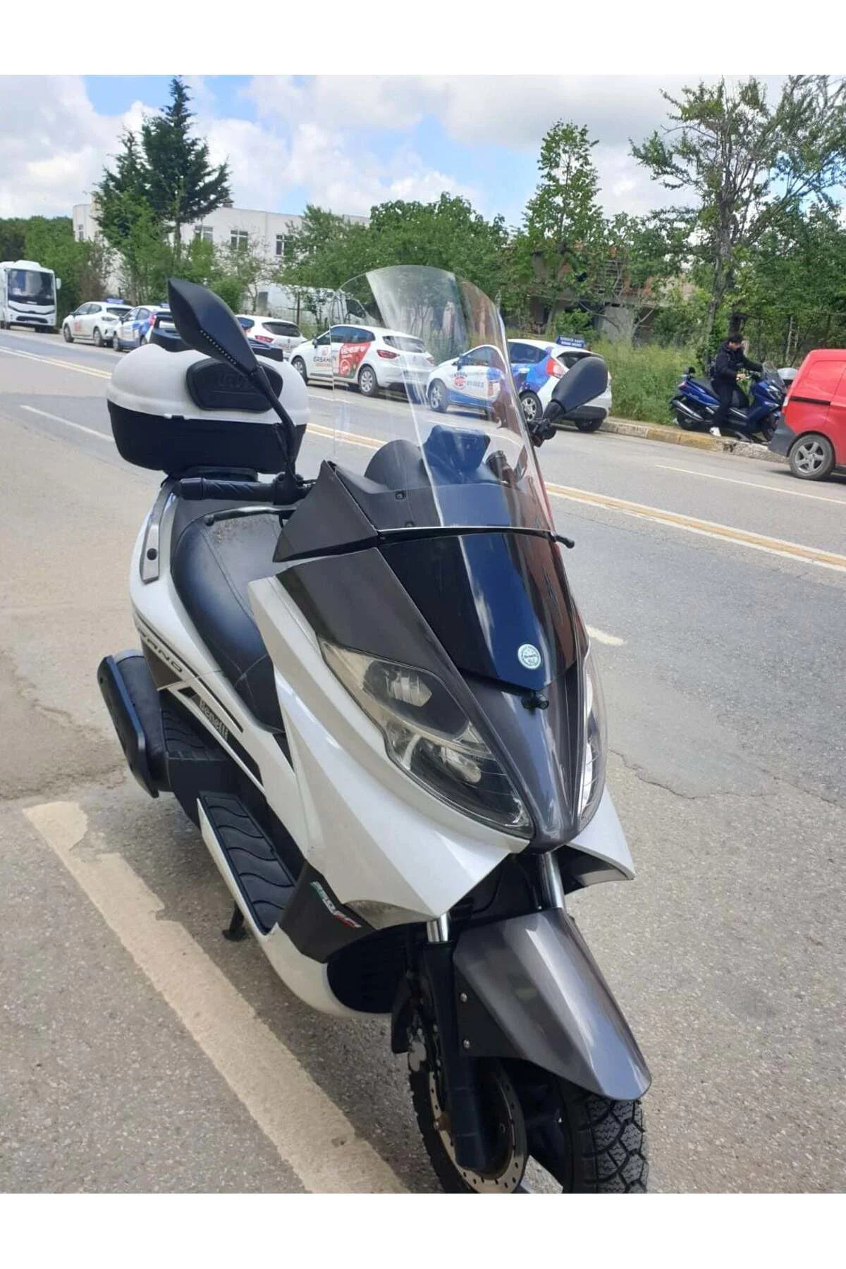 Benelli Zafferano 250 Ön Cam 2015-2016 Model 48cm Şeffaf Renkli 4