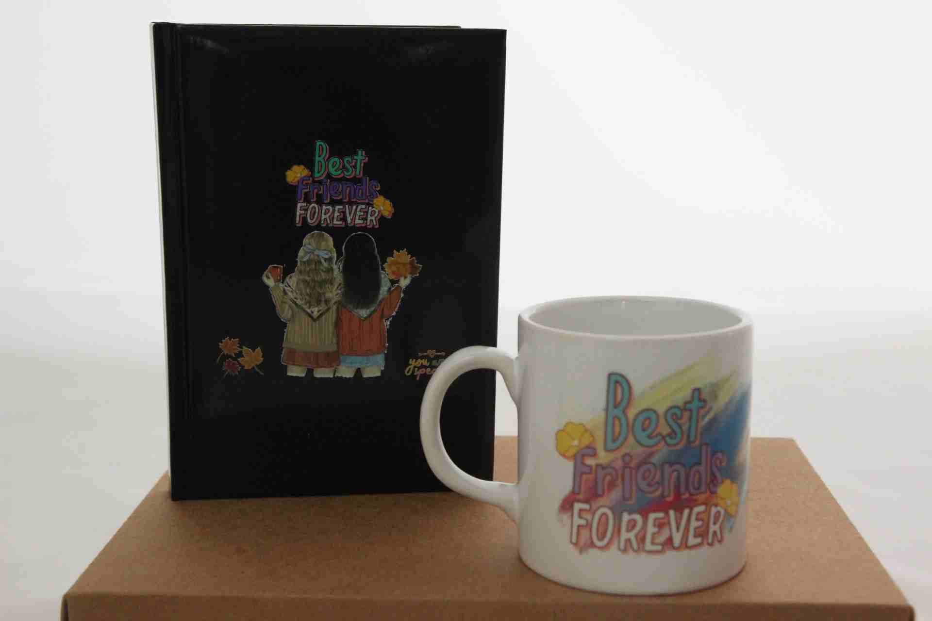 İhtiyaçavm Best Friends Hediye Seti -  Best Friends Kupa Ve Baskılı Defter Hediye Kutusu