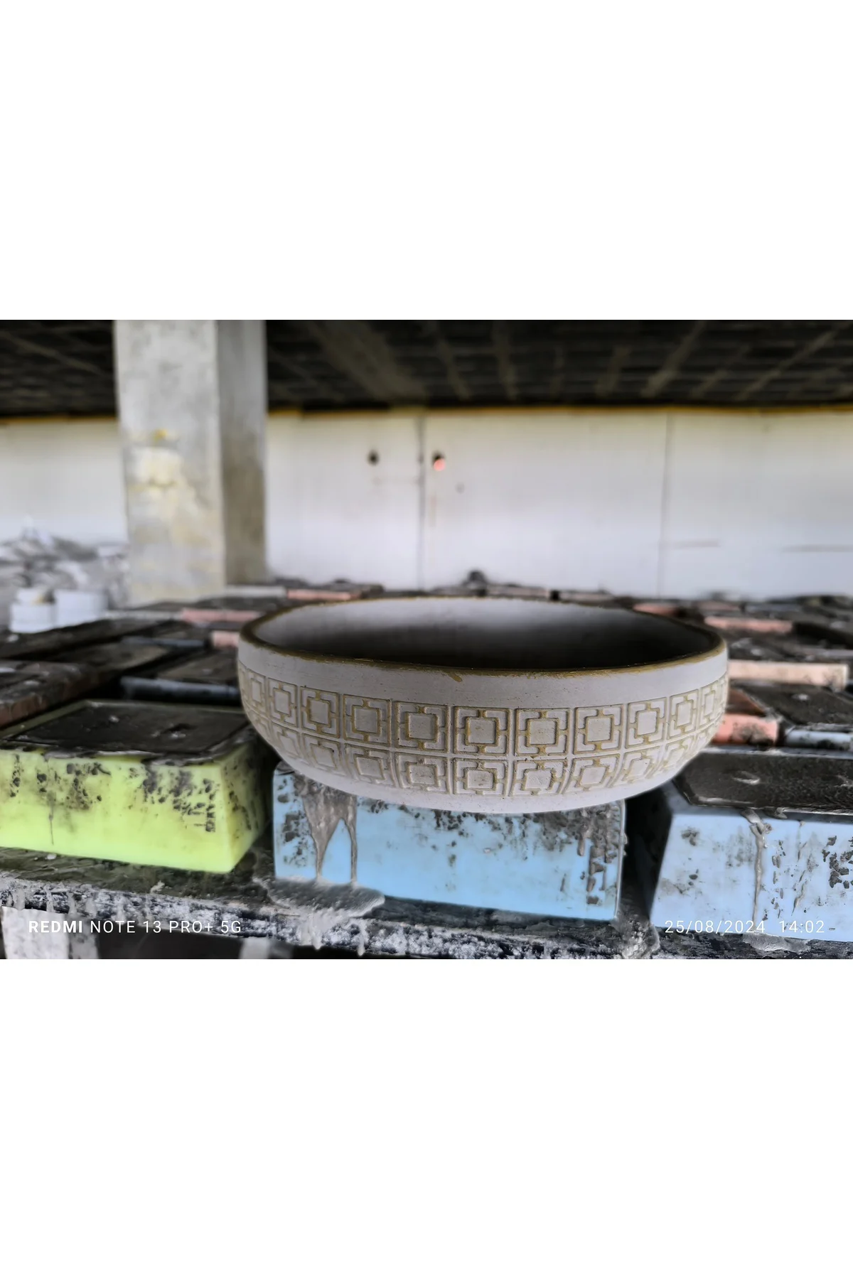 Beton orkide bonsai ve aranjman saksısı - Görsel 5