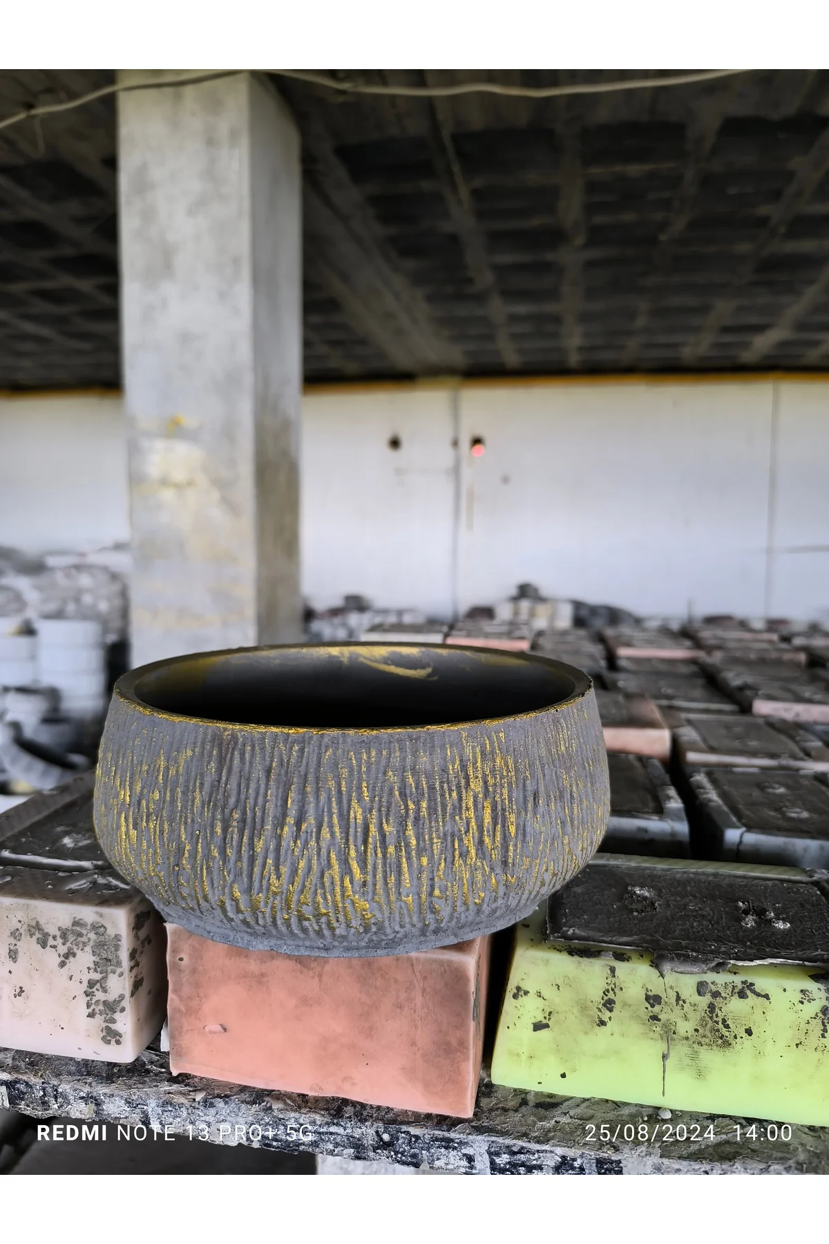 Beton orkide bonsai ve aranjman saksısı - Görsel 6