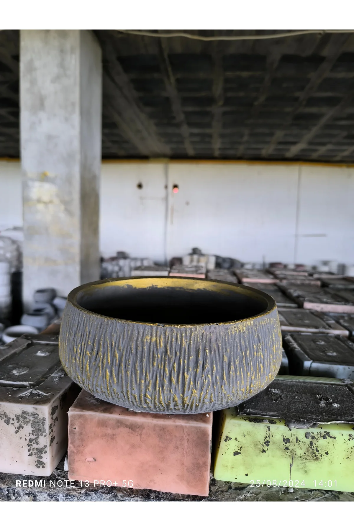Beton orkide bonsai ve aranjman saksısı - Görsel 4