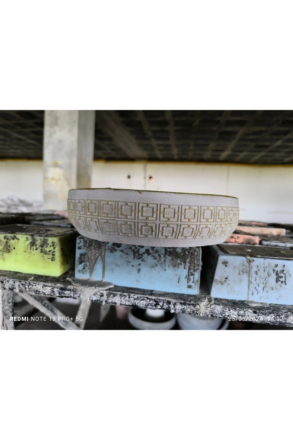 Beton orkide bonsai ve aranjman saksısı - Görsel 3