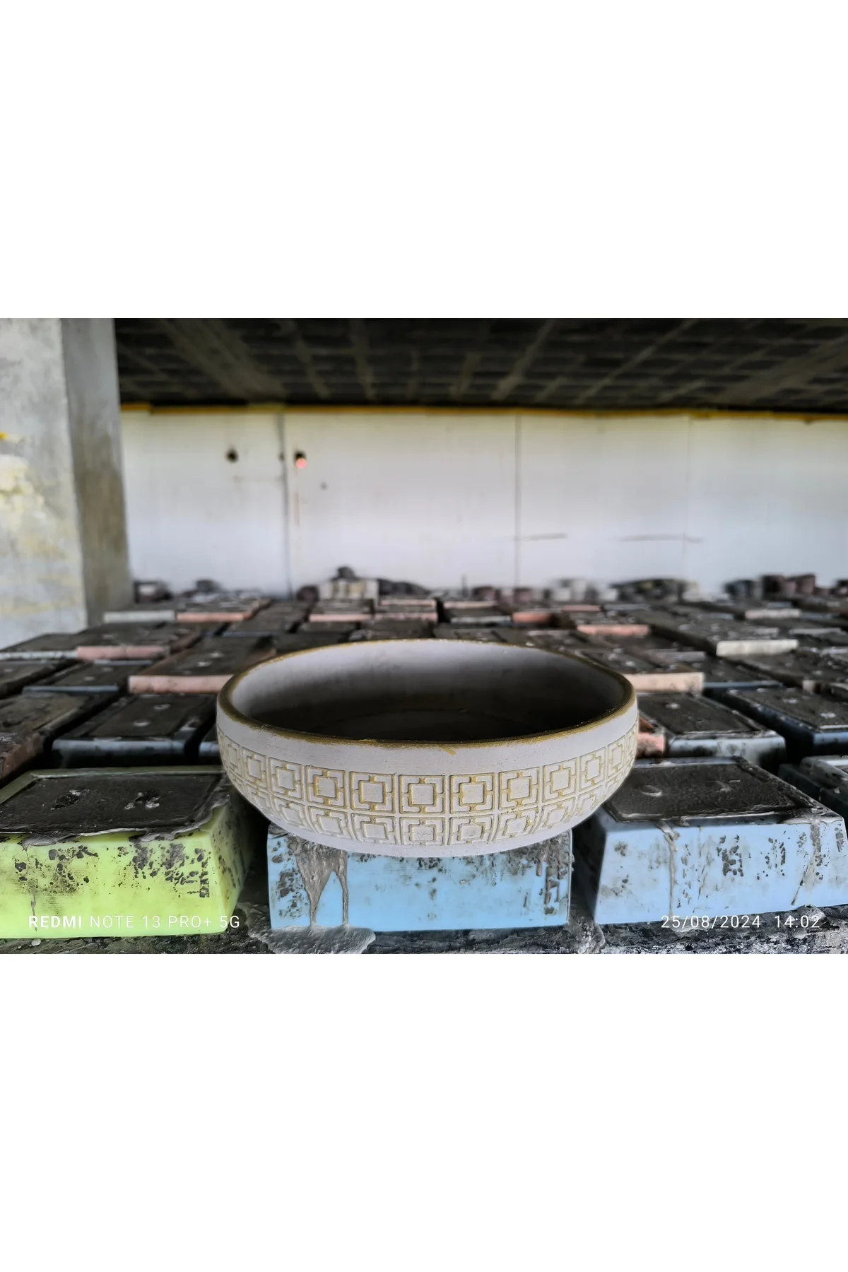 Beton orkide bonsai ve aranjman saksısı - Görsel 10
