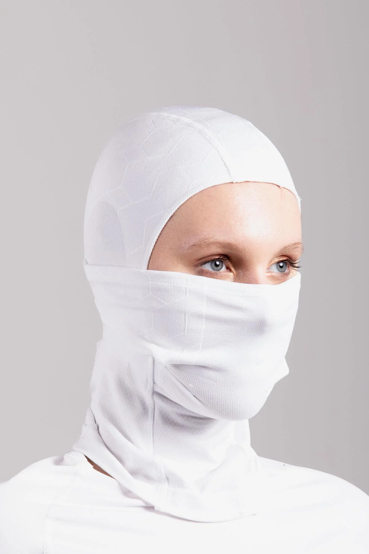 Beyaz Balaklava Termal Kar Maskesi Unisex