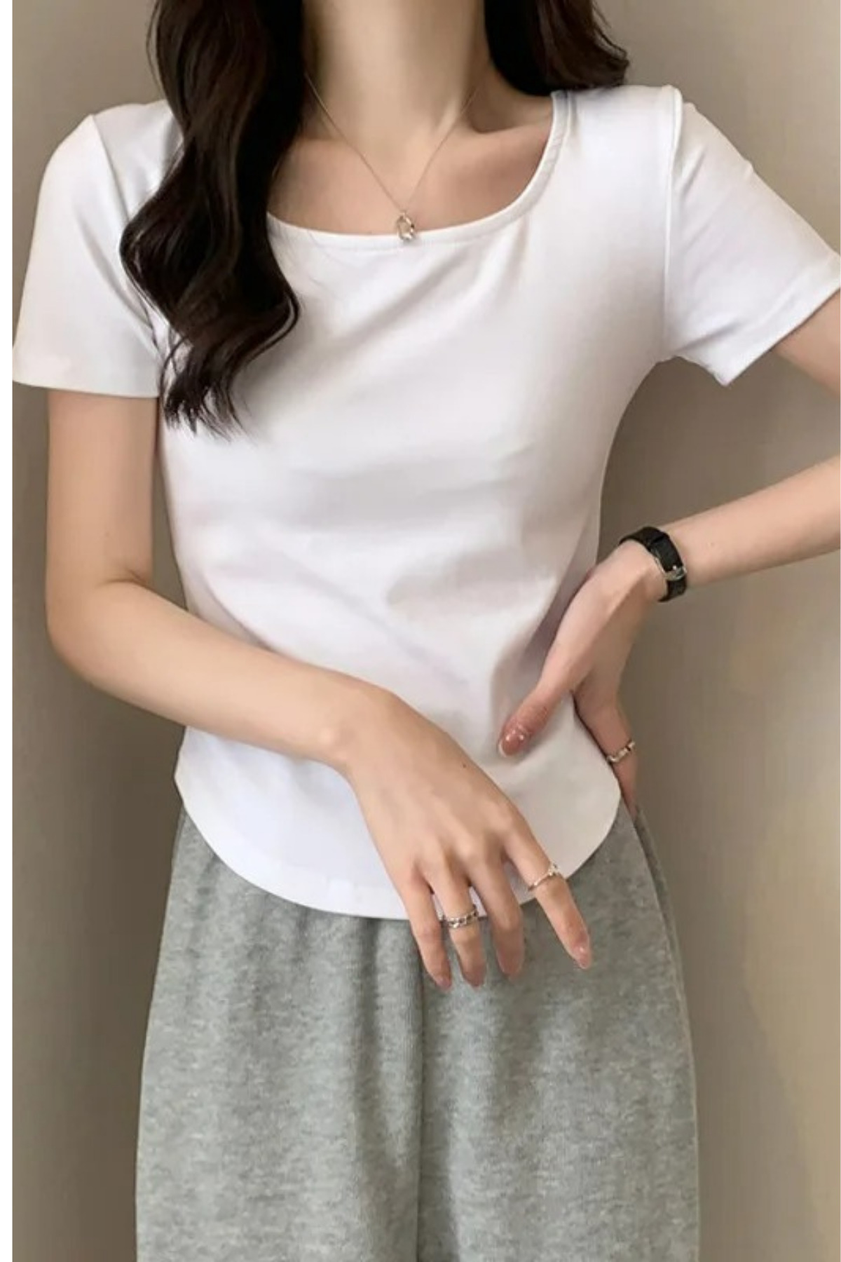 Beyaz Basic Y2K Kısa Kollu Crop Beyaz Basic Y2K Kısa Kollu Crop