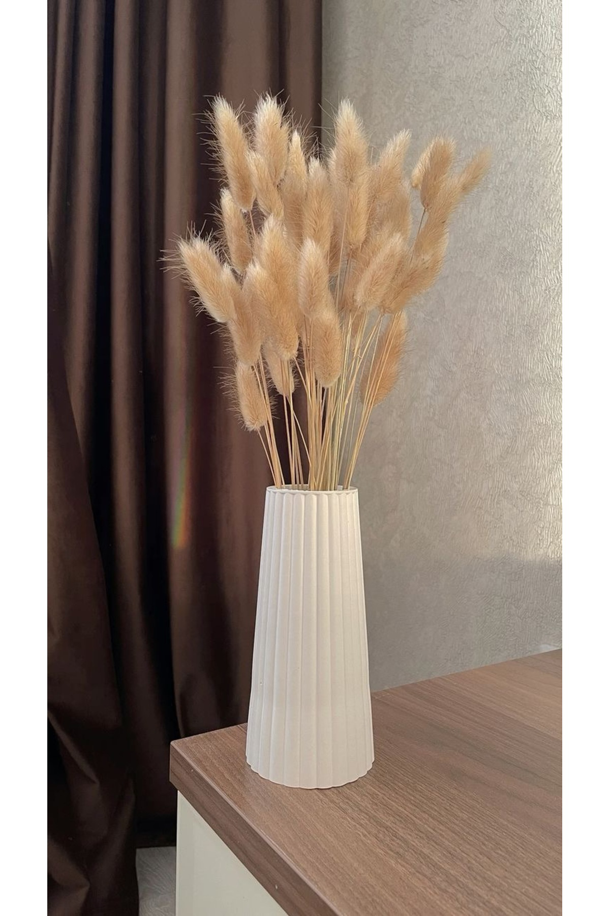 Beyaz Çizgili Büyük Boy Vazo – İskandinav Stil / Taş Tozu / 19cm