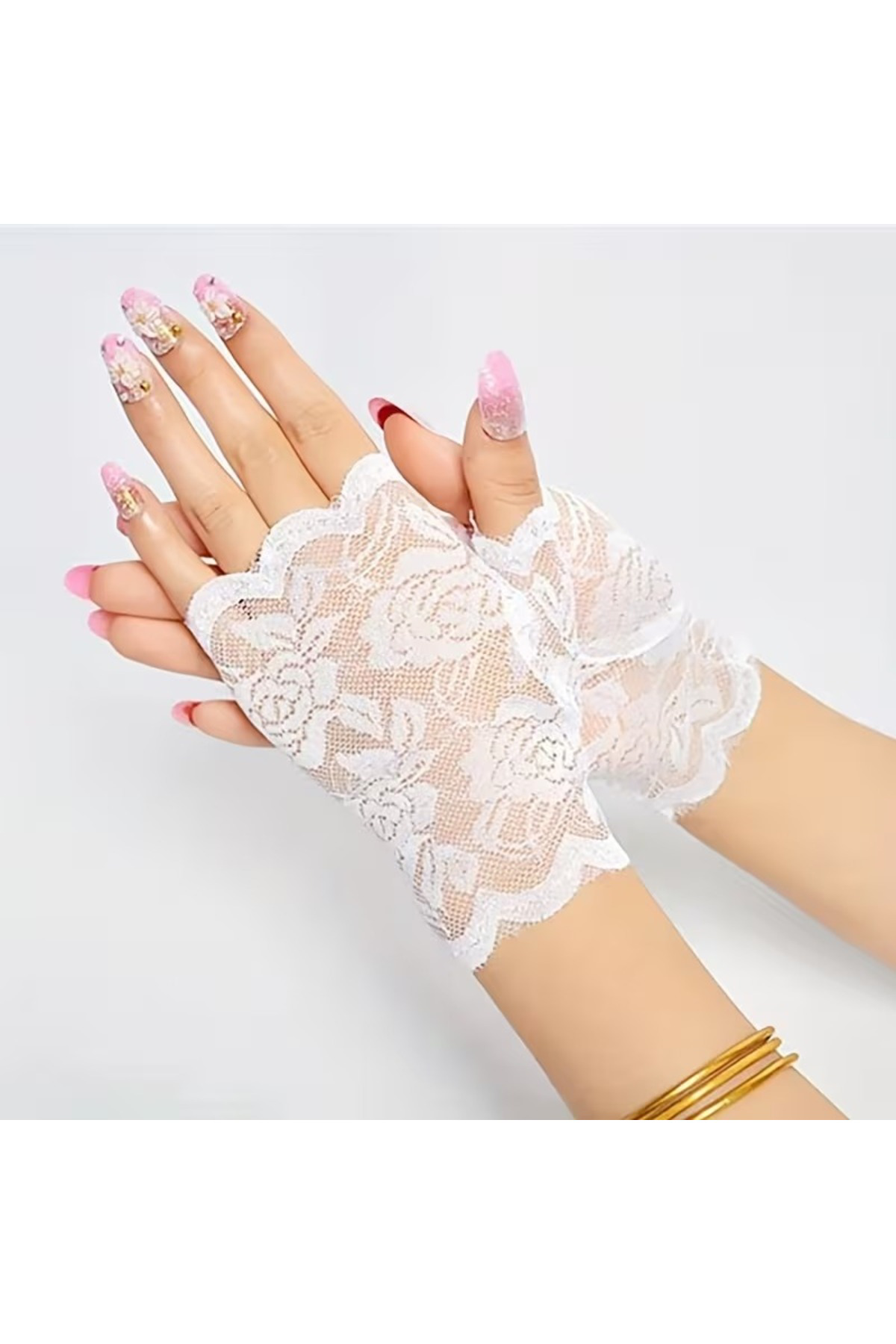 Beyaz Dantel Parmaksız Kısa Eldiven