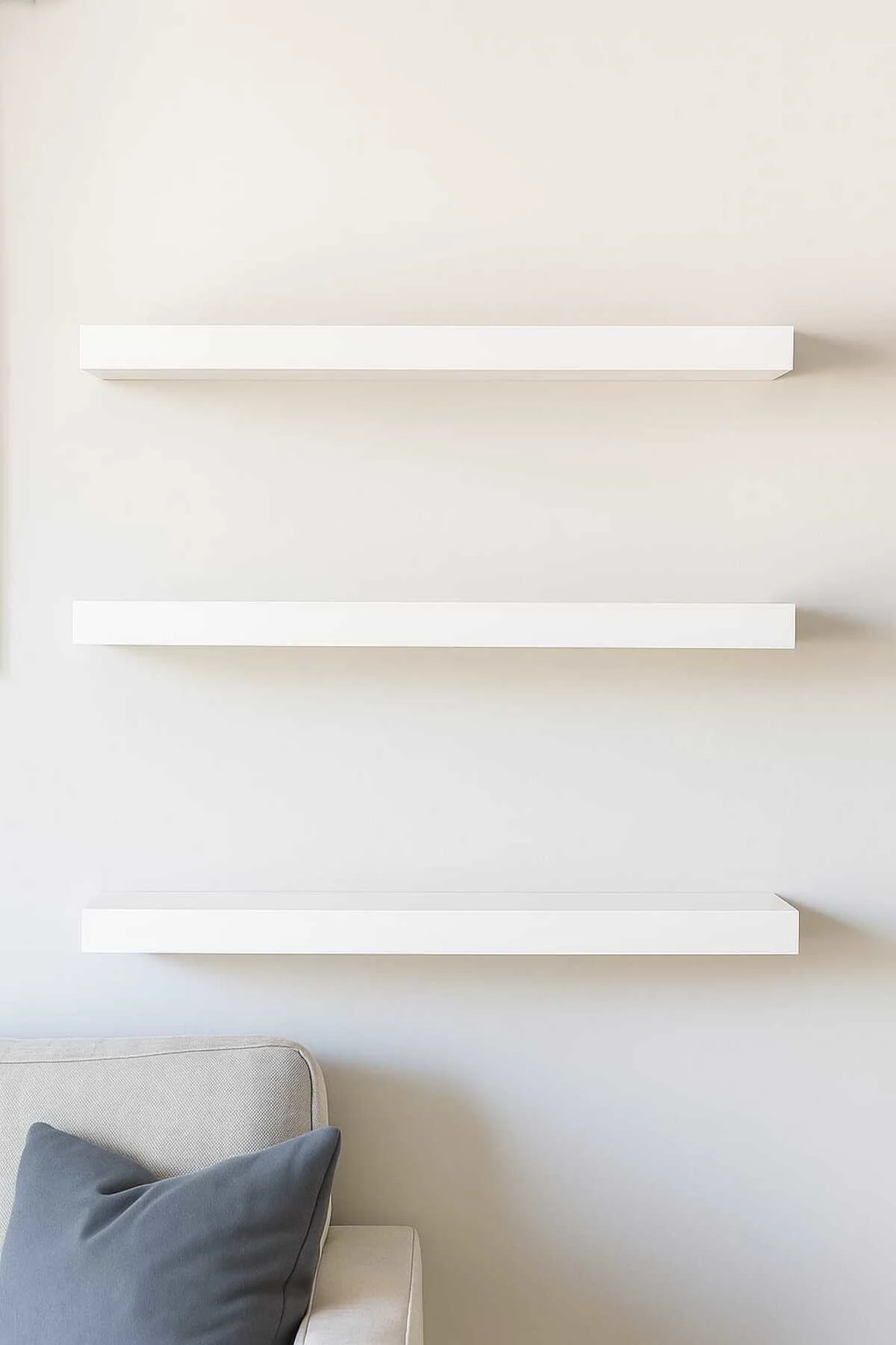 Beyaz Dekoratif Uçan Duvar Rafı Gizli Bağlantılı 3'lü Set 50x14
