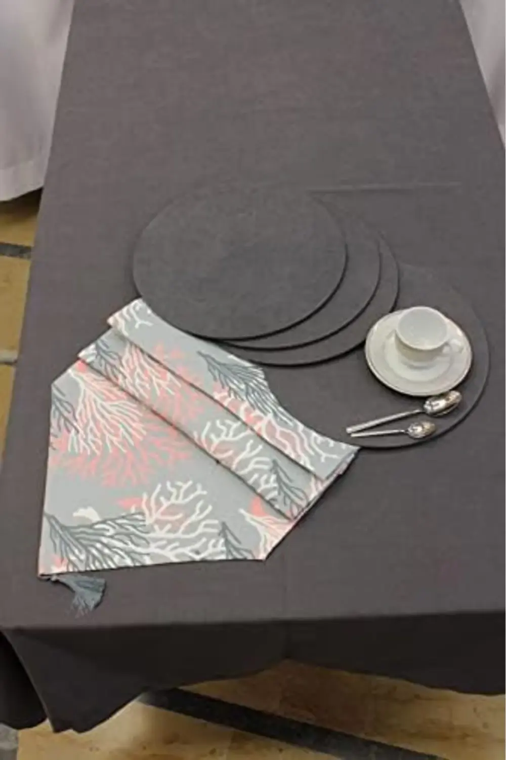 Beyaz Desenli Baskılı Runner Servis 40x150 cm 1178367