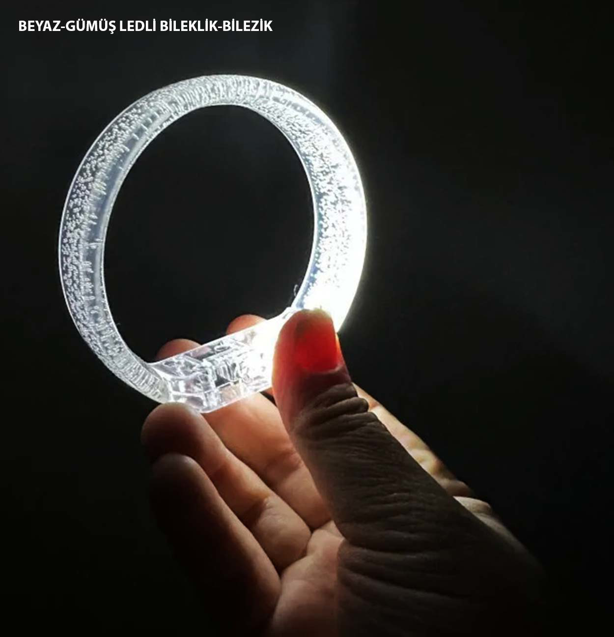 Beyaz-Gümüş Led Işıklı Baskı Yapılabilen Pilli Bileklik Bilezik 1 Beyaz-Gümüş Led Işıklı Baskı Yapılabilen Pilli Bileklik Bilezik 1