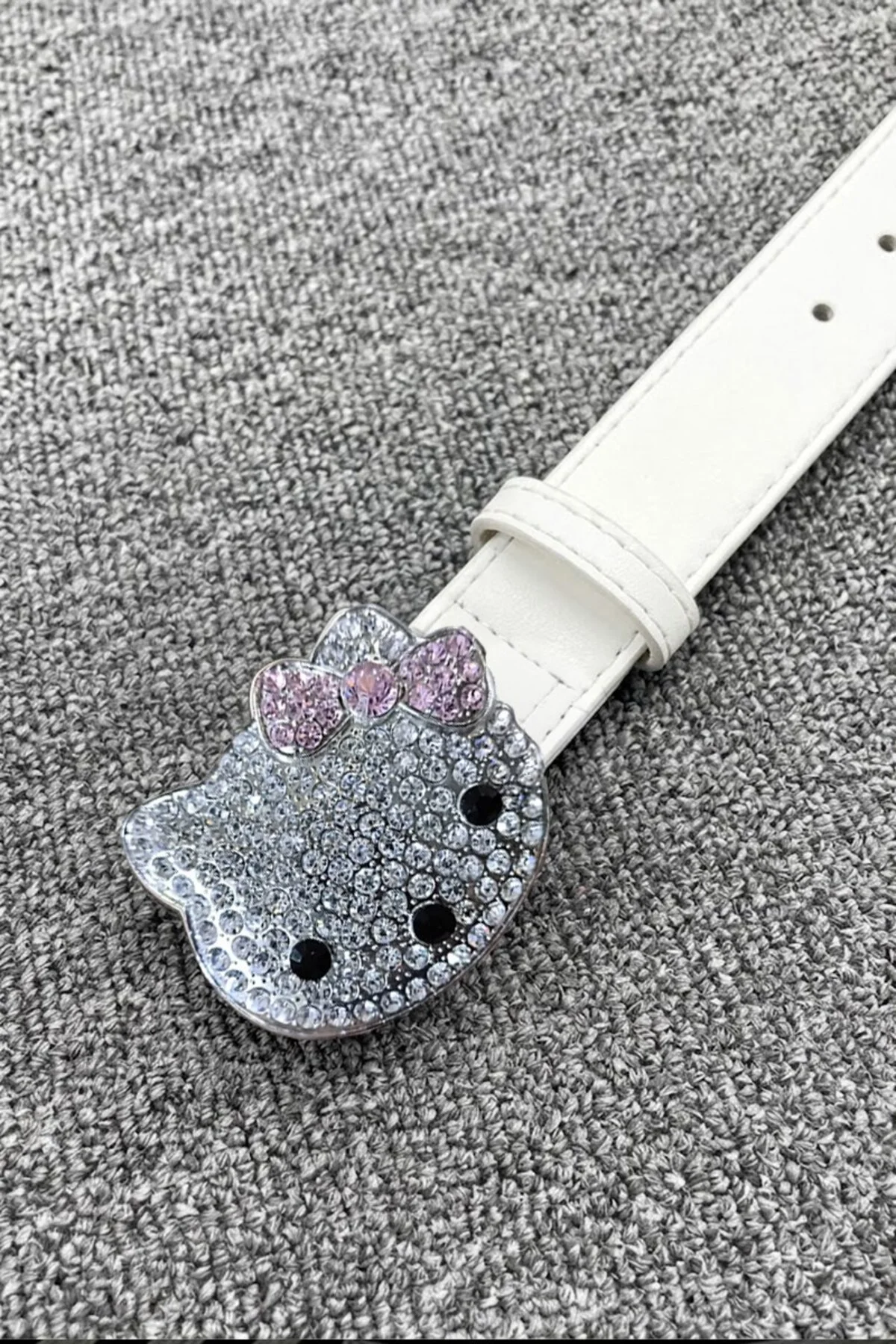 Beyaz Hello Kitty Taşlı Deri Kemer