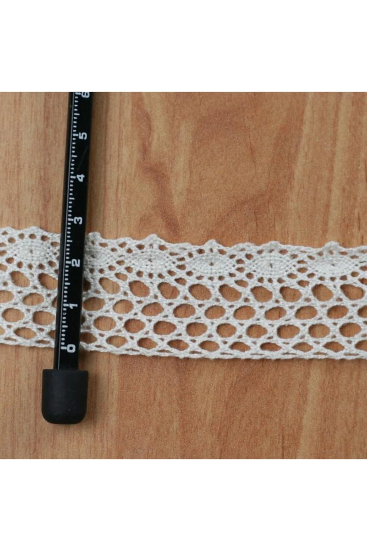Beyaz Kenar Pamuk Dantel 28mm 10mt