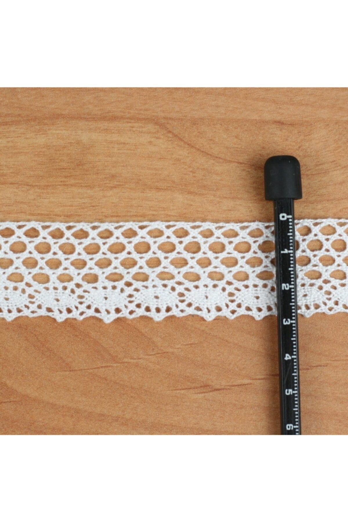 Tuhafiyecimiz Beyaz Kenar Pamuk Dantel 28Mm 10Mt