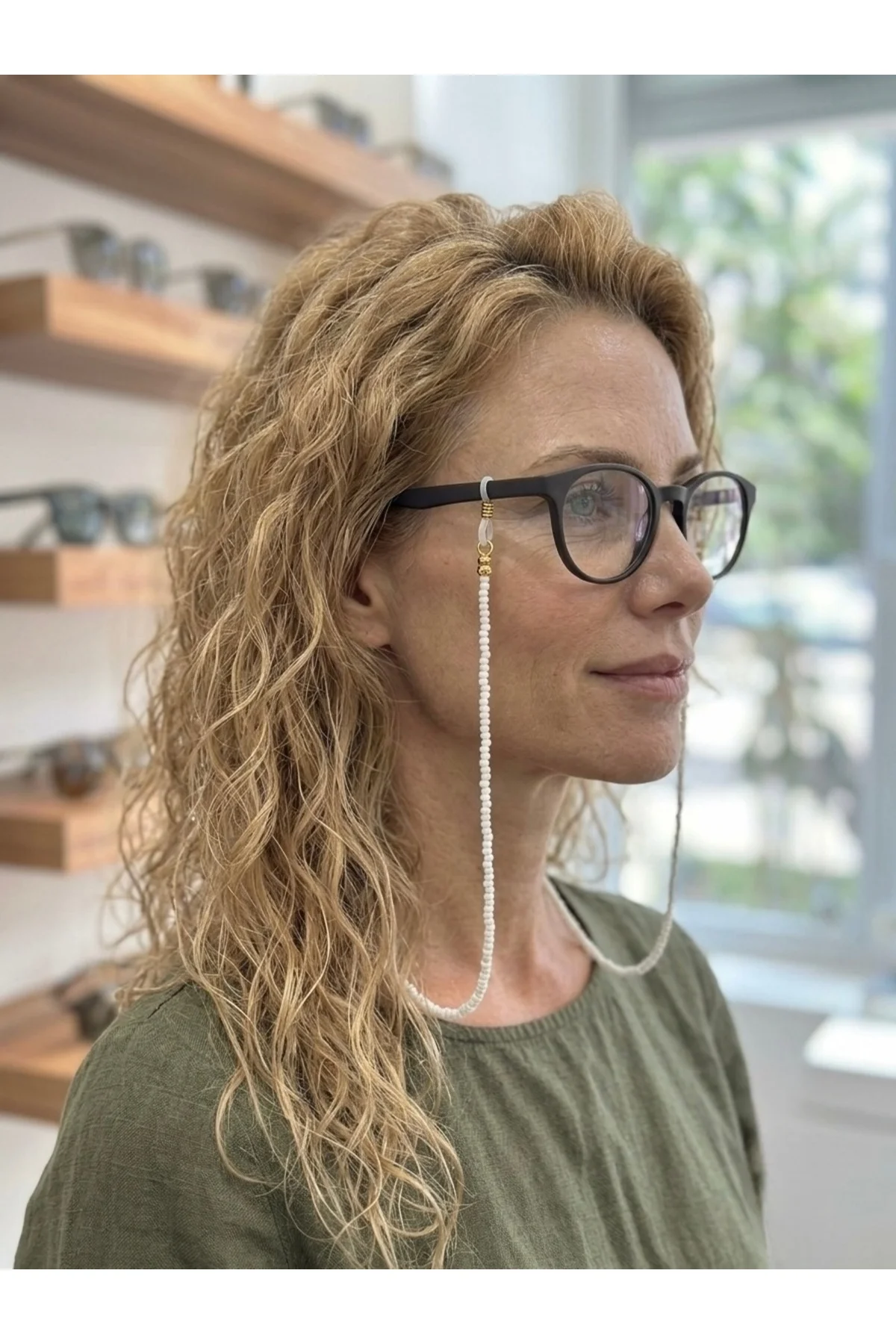 Beyaz Kum Cam Boncuk Gözlük İpi Askısı 70 cm Optik ve Güneş Gözlük Uyumlu