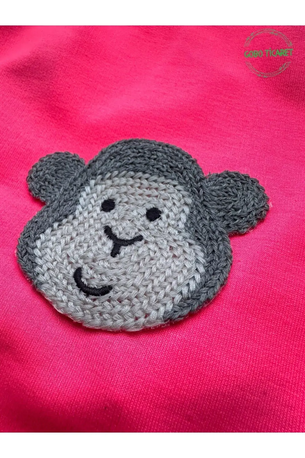 Beyaz Maymun Aplikeli Farklı Renklerde Kedi Köpek Kıyafeti Elbise