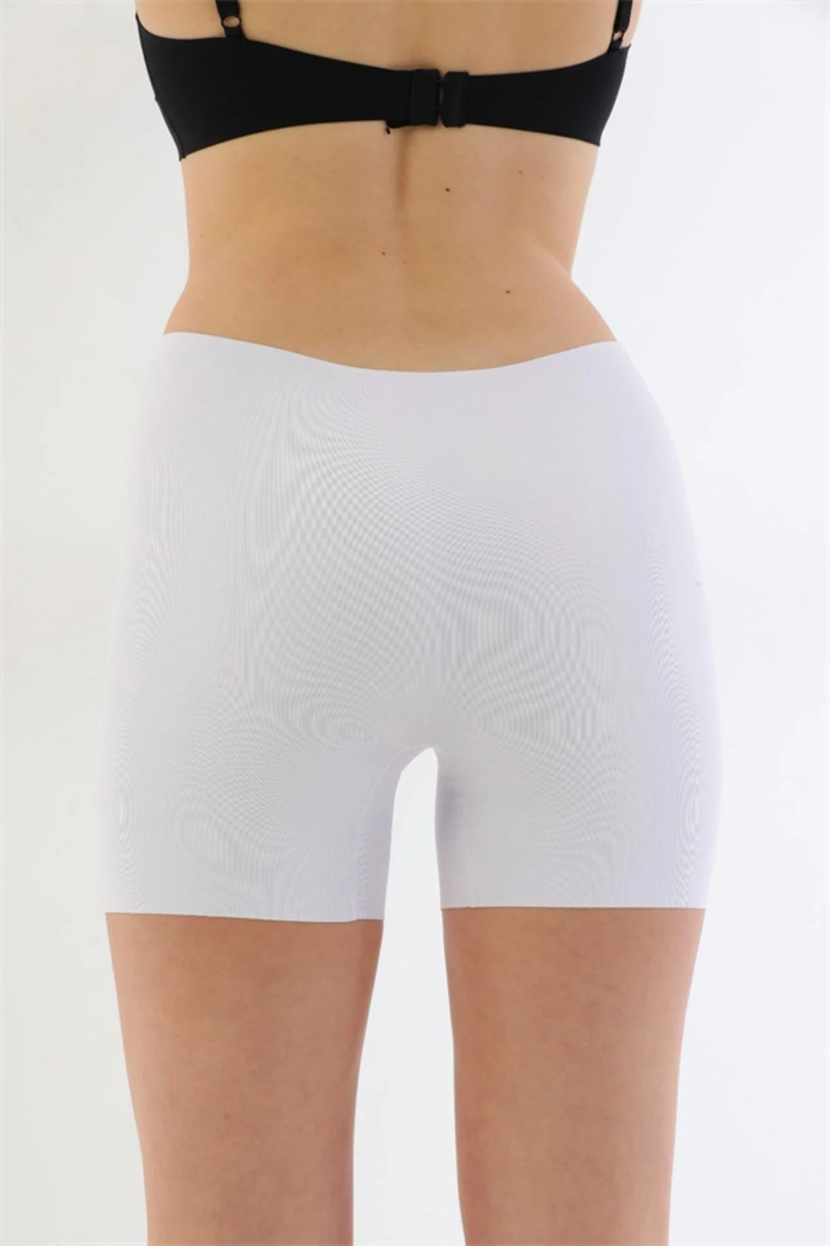 Beyaz MI 2703 Lazer Kesim İz Yapmaz Hayalet Boxer Beyaz MI 2703 Lazer Kesim İz Yapmaz Hayalet Boxer Fiyatı, Yorumları ve Özellikleri