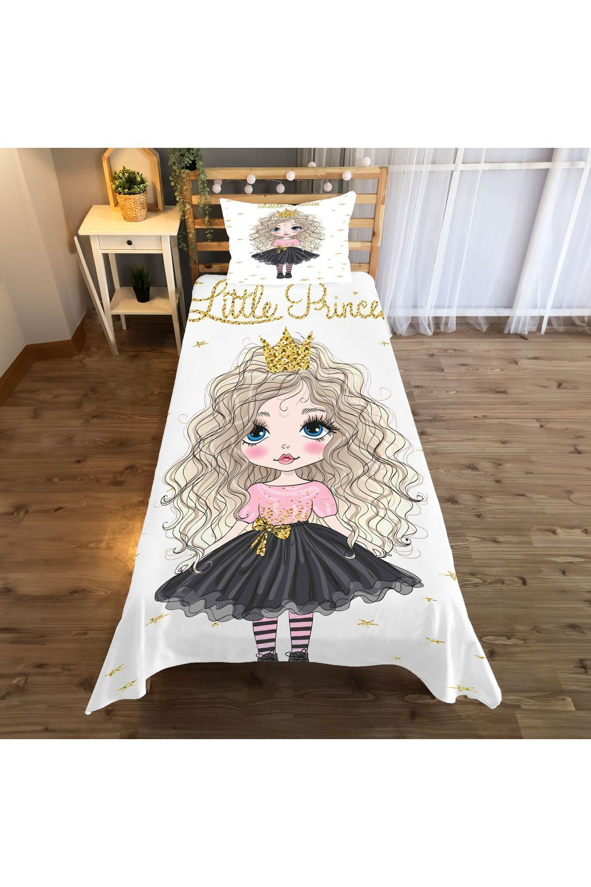 Evan Home Beyaz Princess Desenli Çocuk Odası Takım Perde (İki Kanat),Yatak Örtüsü,Yastık,Kırlent ,Halı,Tablo