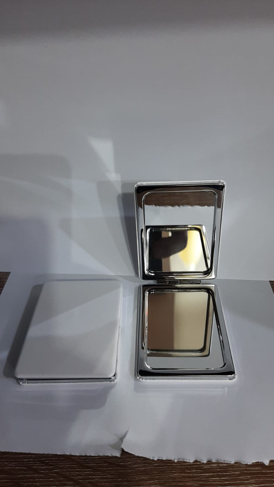 Evimdeyokyok Beyaz Renk Büyüteçli Cep Aynası Dikdörtgen Tdrtr