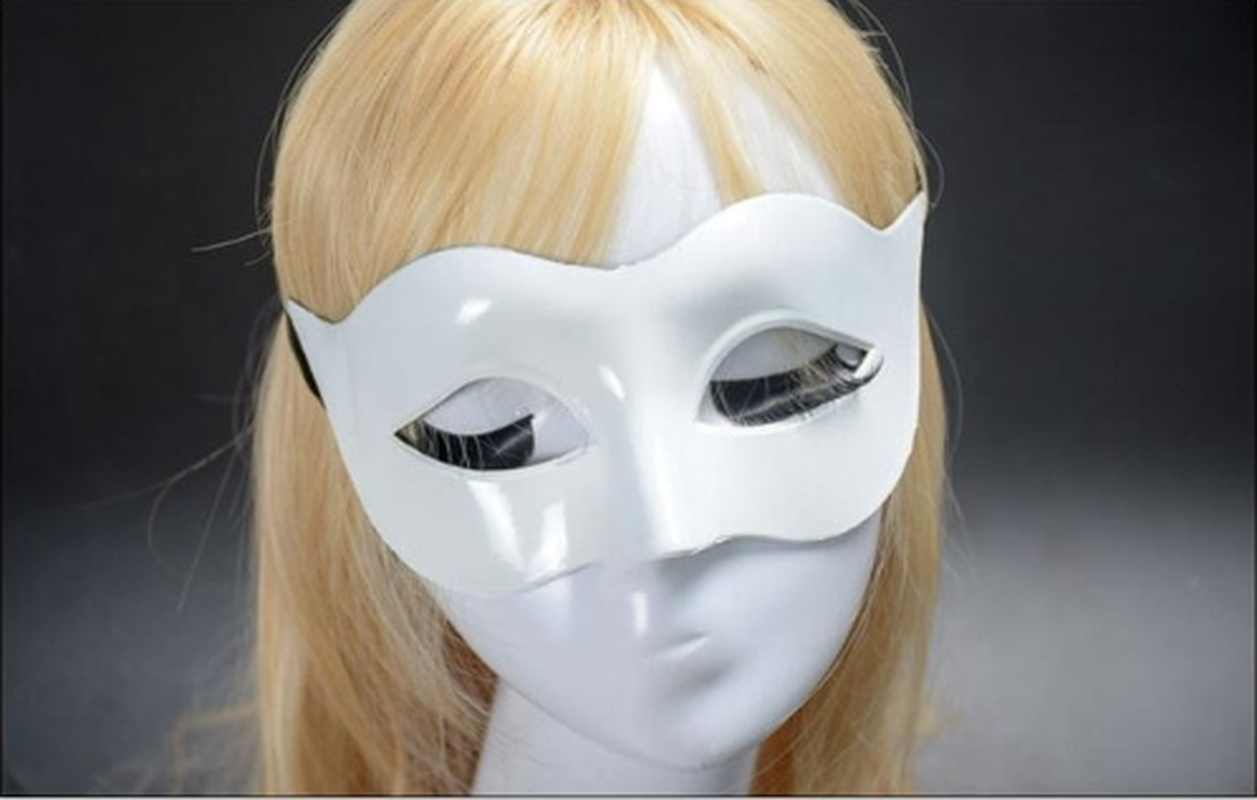 Beyaz Renk Masquerade Kostüm Partisi Venedik Balo Maskesi Beyaz Renk Masquerade Kostüm Partisi Venedik Balo Maskesi