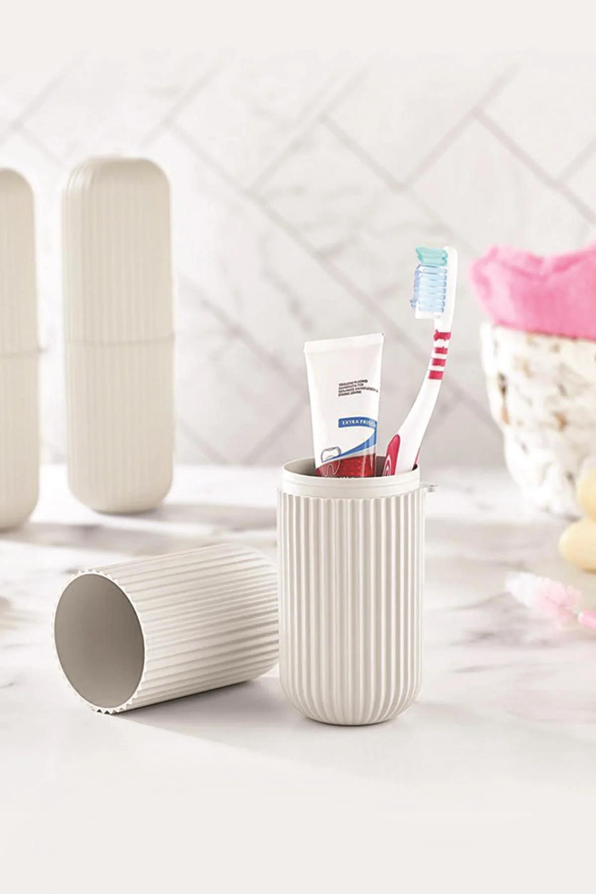 Beyaz Seyahat Tipi Diş Fırçası & Aksesuar Kutusu & Çok Amaçlı Sak