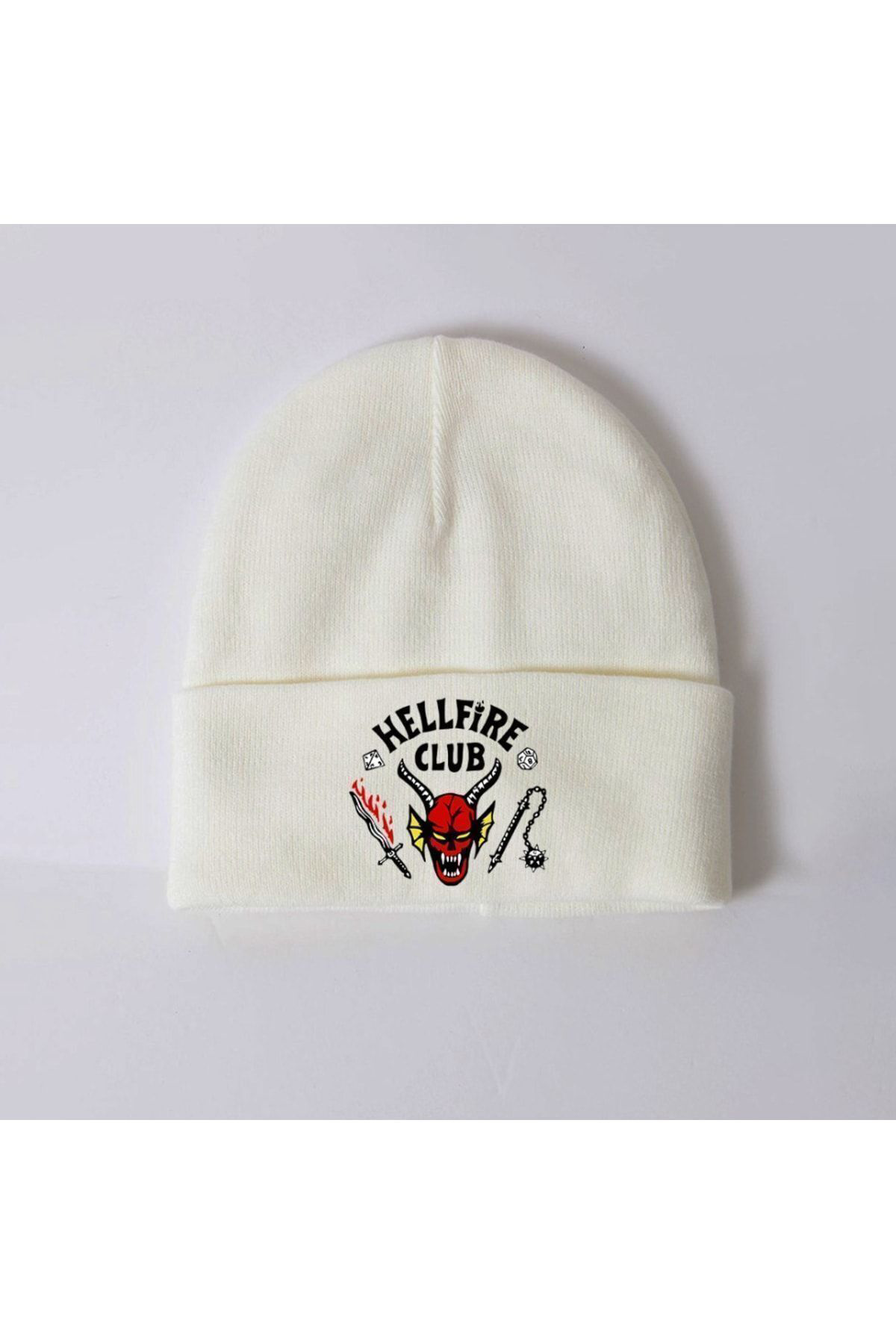Beyaz Stranger Things 4. Sezon Dustin Hellfire Club Bere