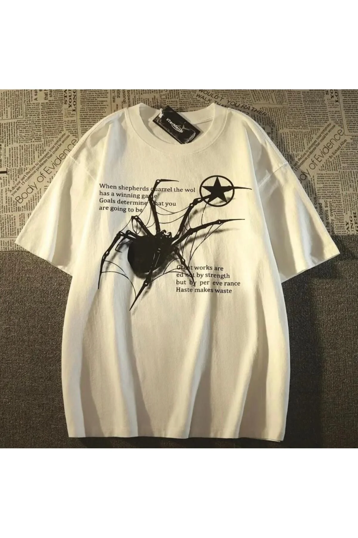 Beyaz Unisex Y2k Streetwear Spider Örümcek Yumuşak Penye Oversize T-shirt Fiyatı, Yorumları ve Özellikleri