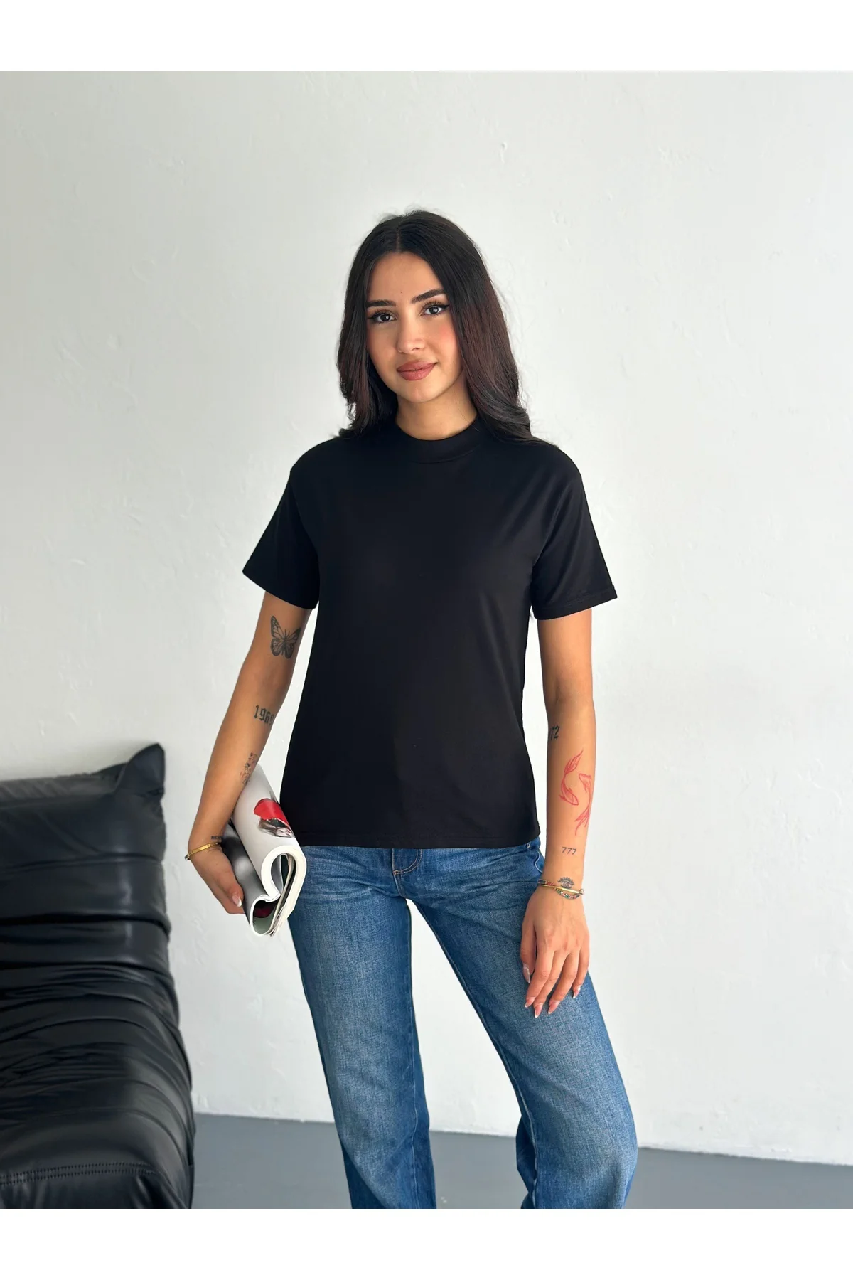 Beyaz Ve Siyah Dik Yaka 2'li Paket Basic Örme T-shirt